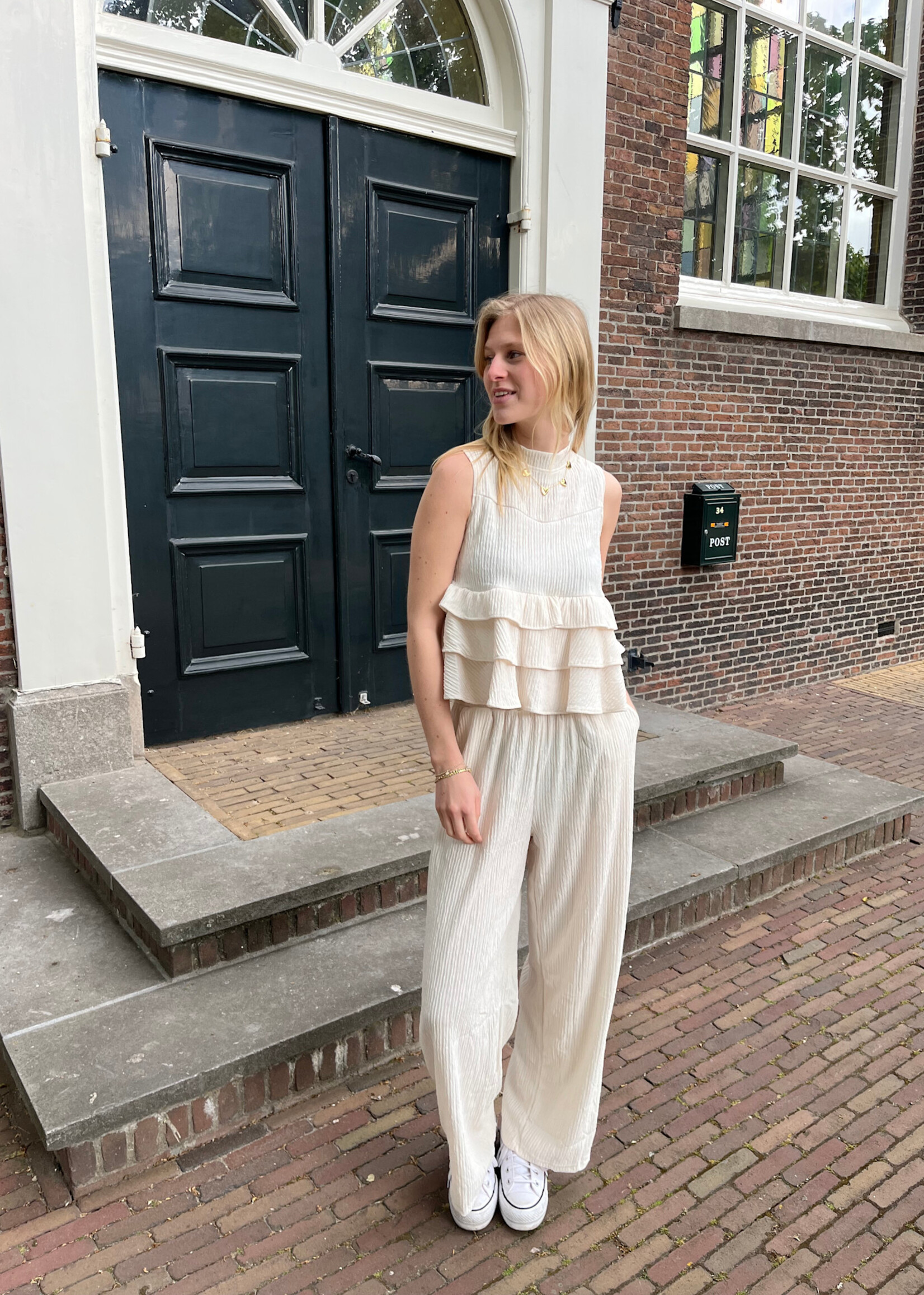 Flo Boutique Top July Beige