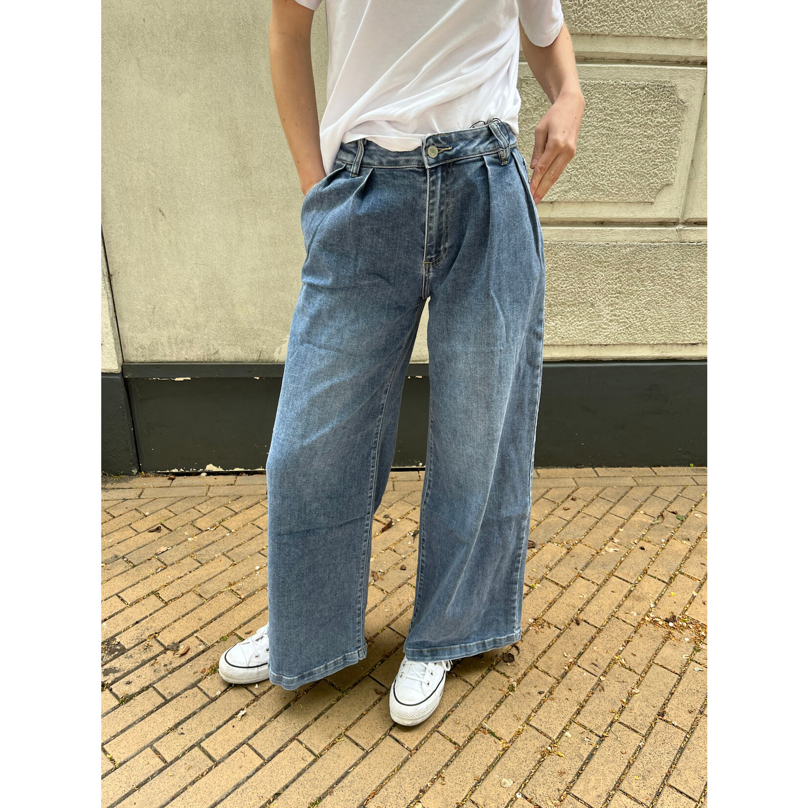 Flo Boutique Extra Wide Leg Jeans Laulia Blue