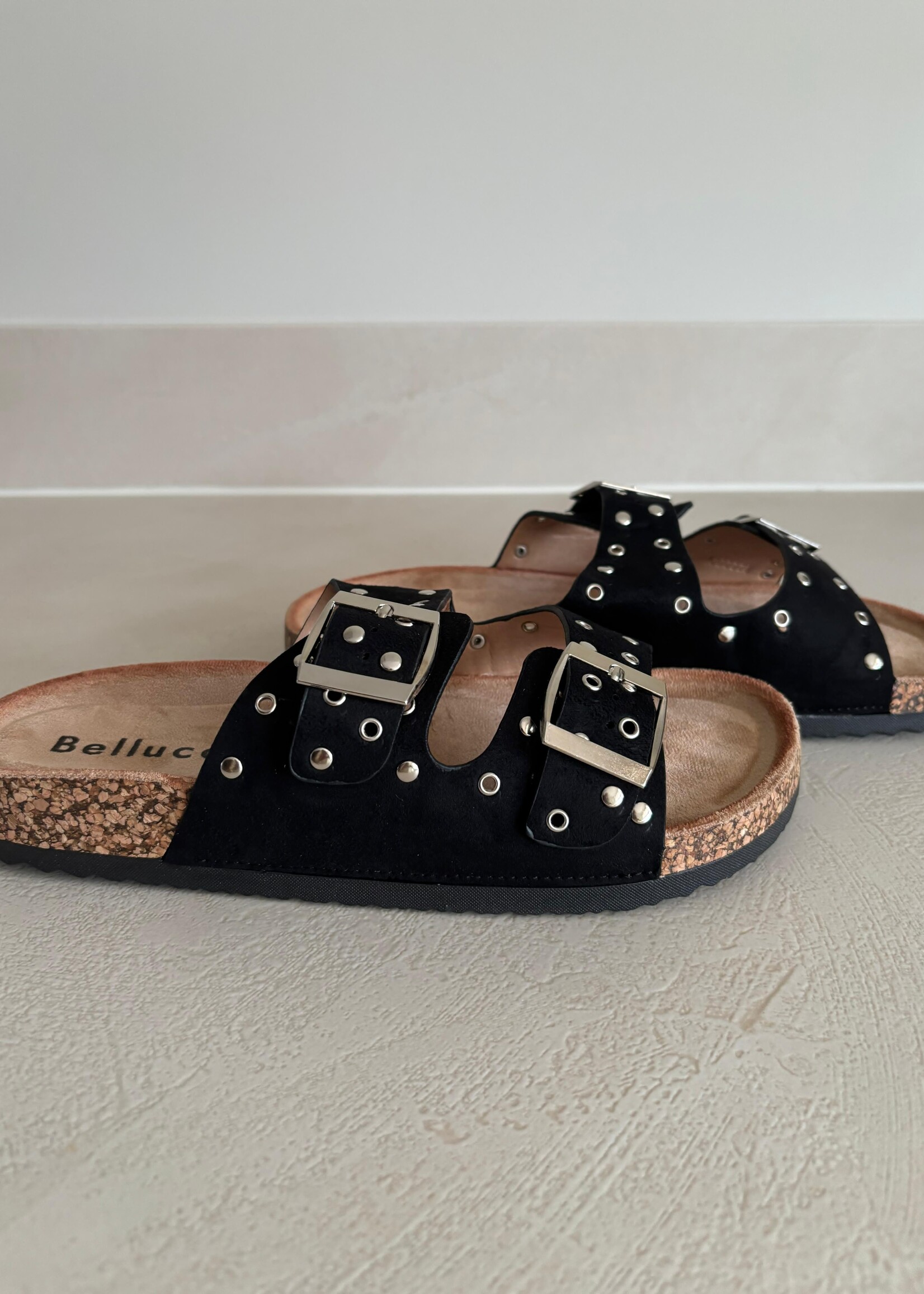 Flo Boutique Slipper studs Gigi Black