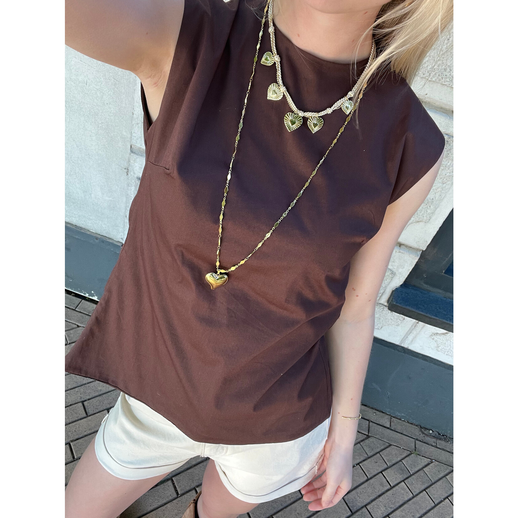 Flo Boutique Top Zara Dark Brown