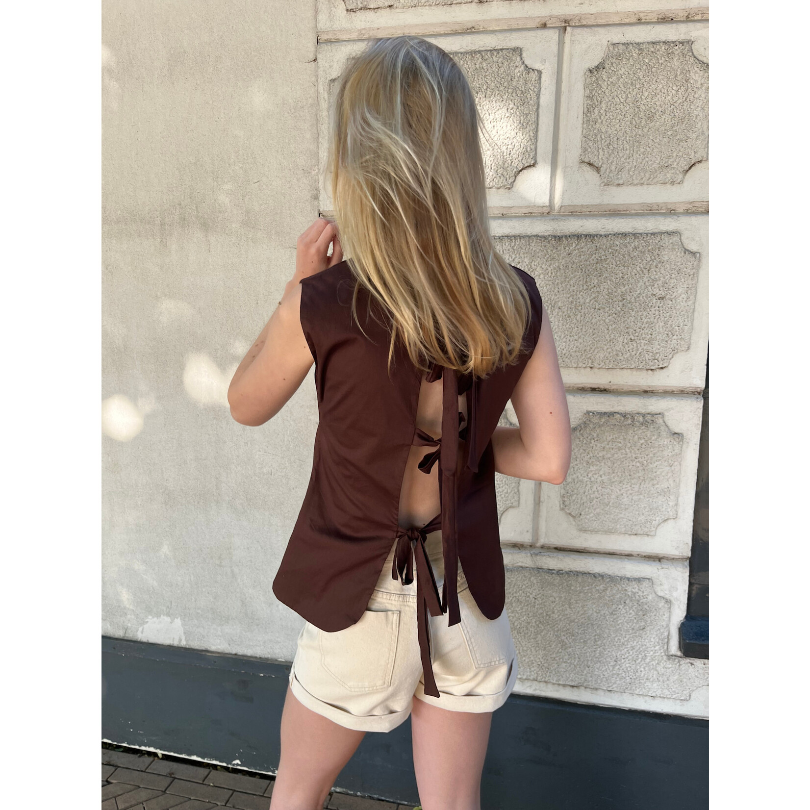 Flo Boutique Top Zara Dark Brown