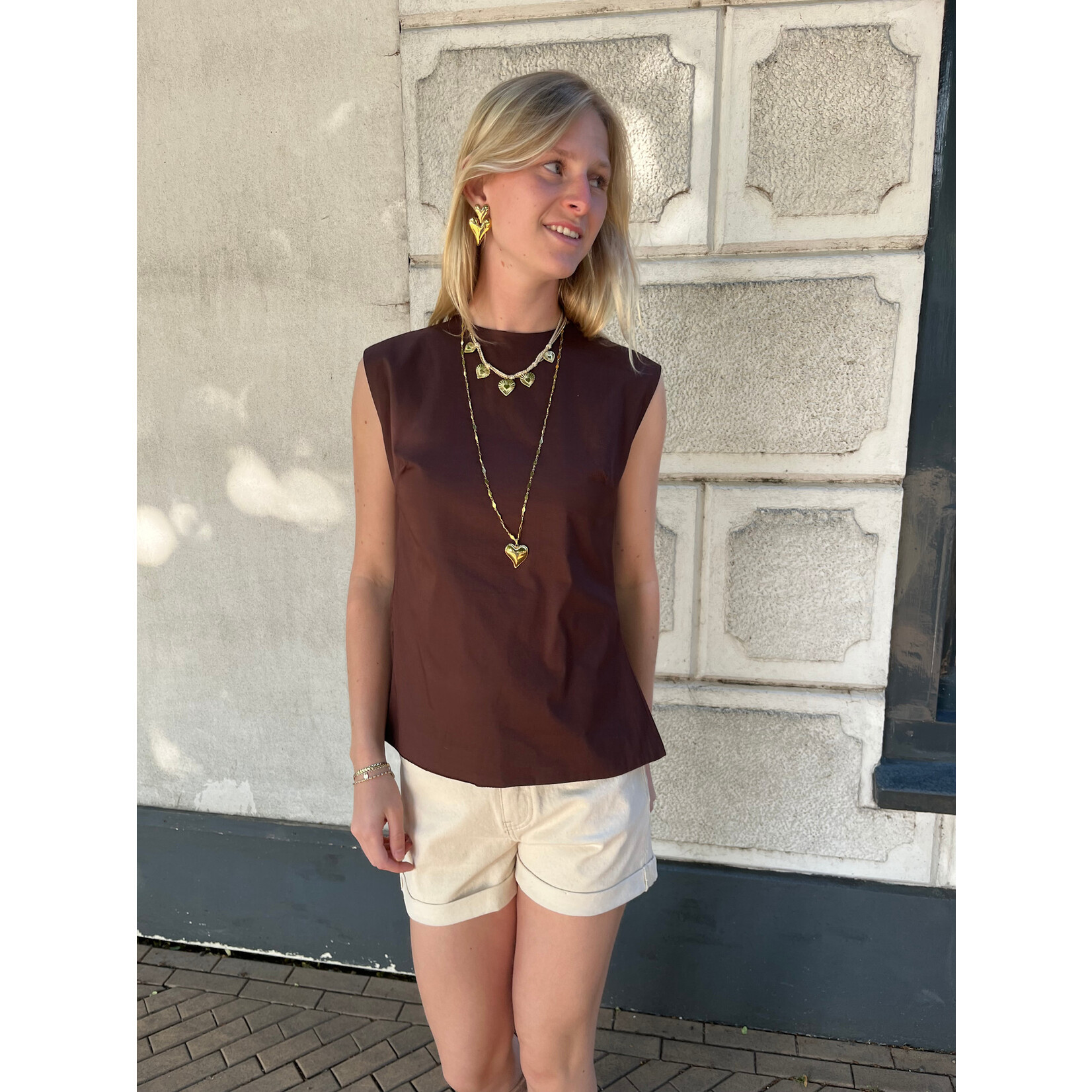 Flo Boutique Top Zara Dark Brown