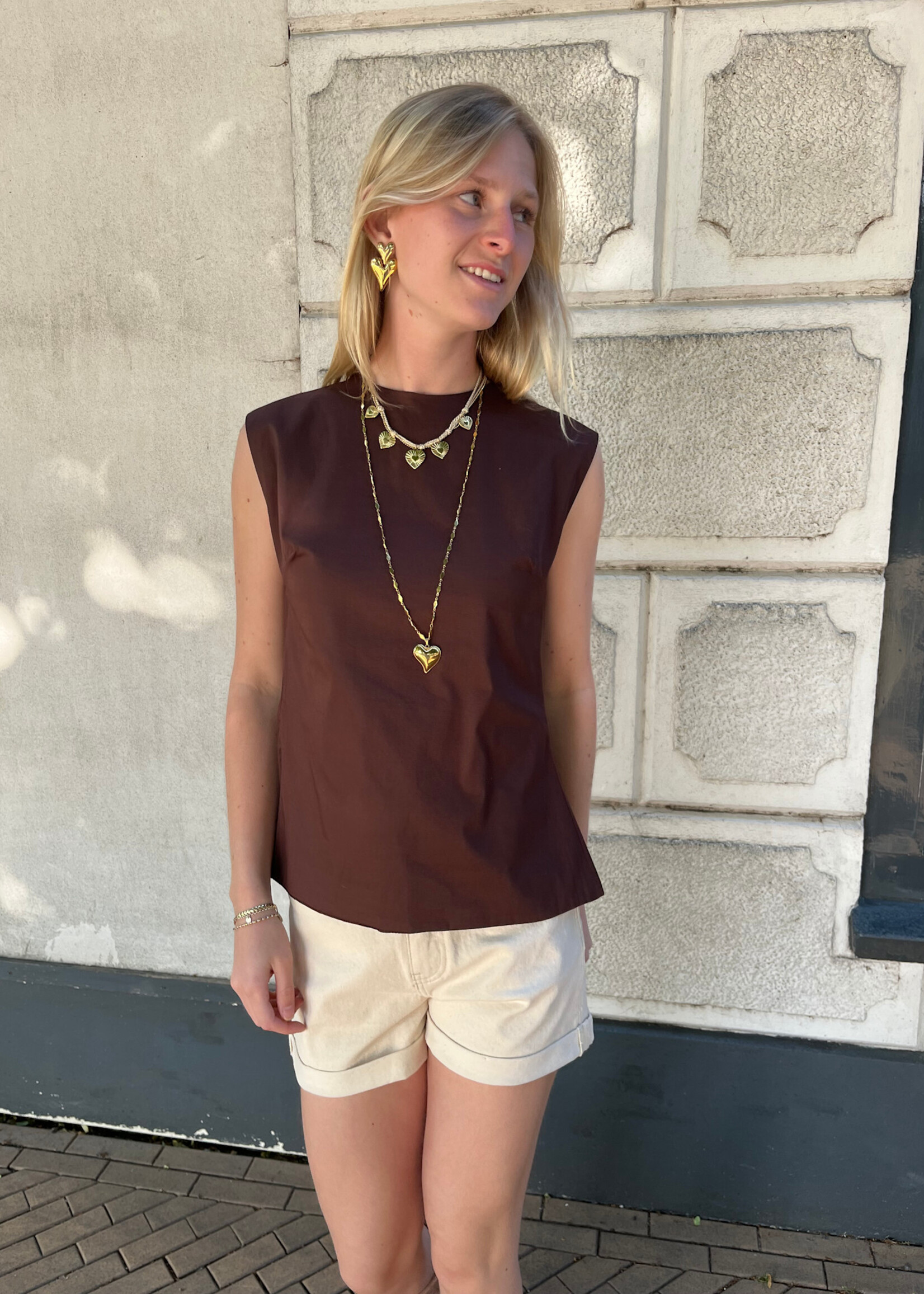 Flo Boutique Top Zara Dark Brown