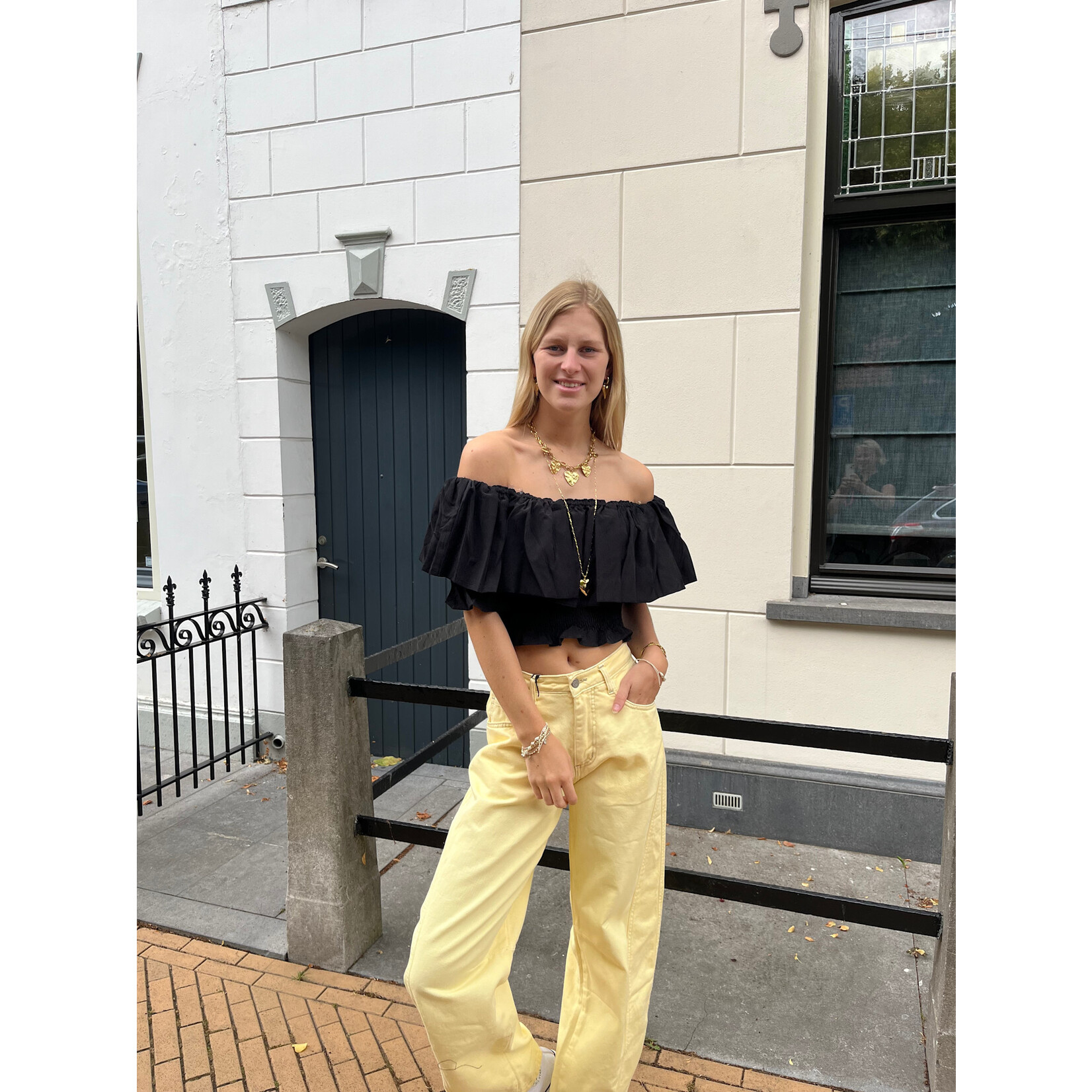 Flo Boutique Top Yui Black