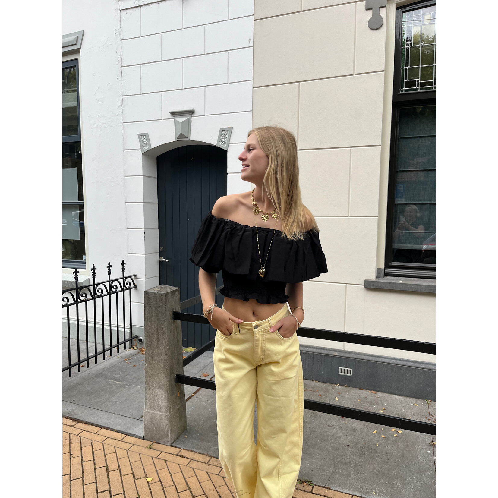 Flo Boutique Top Yui Black