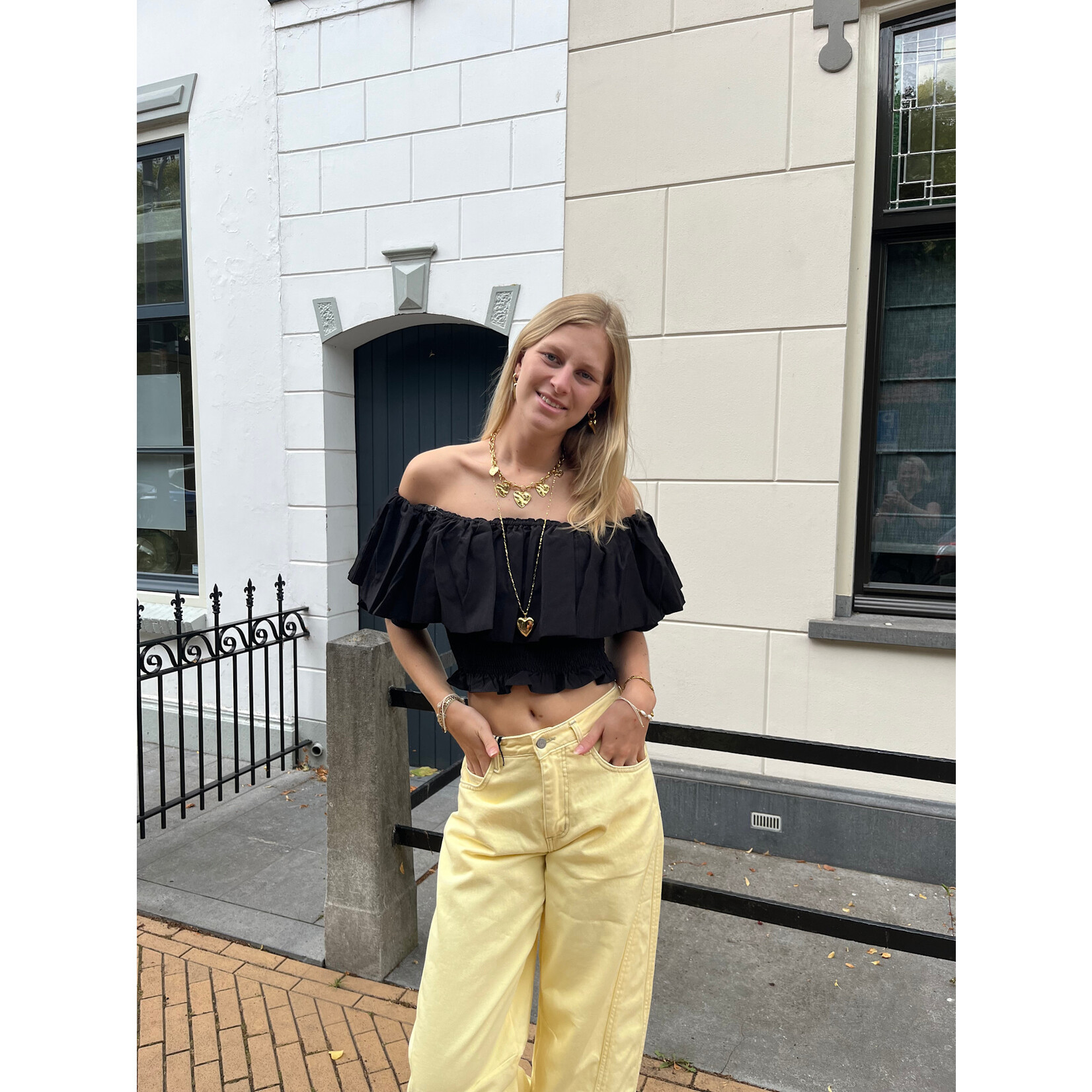 Flo Boutique Top Yui Black