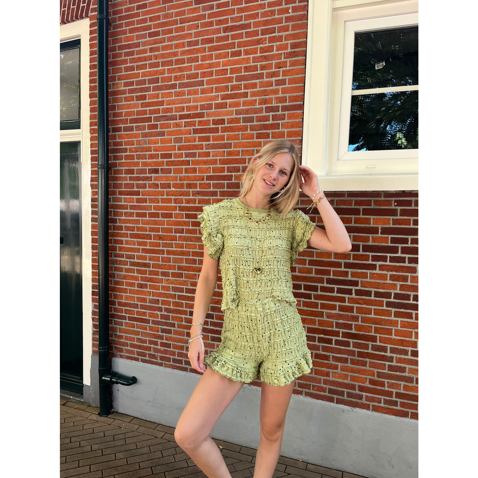 Flo Boutique Top Vera Olive Green