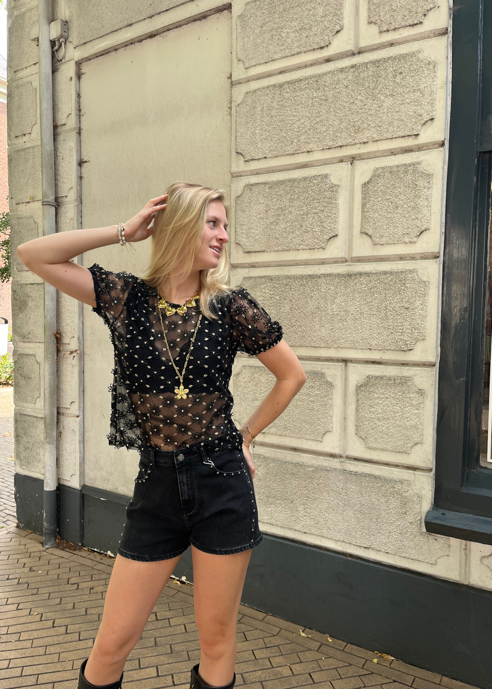 Flo Boutique Top Vivian Black