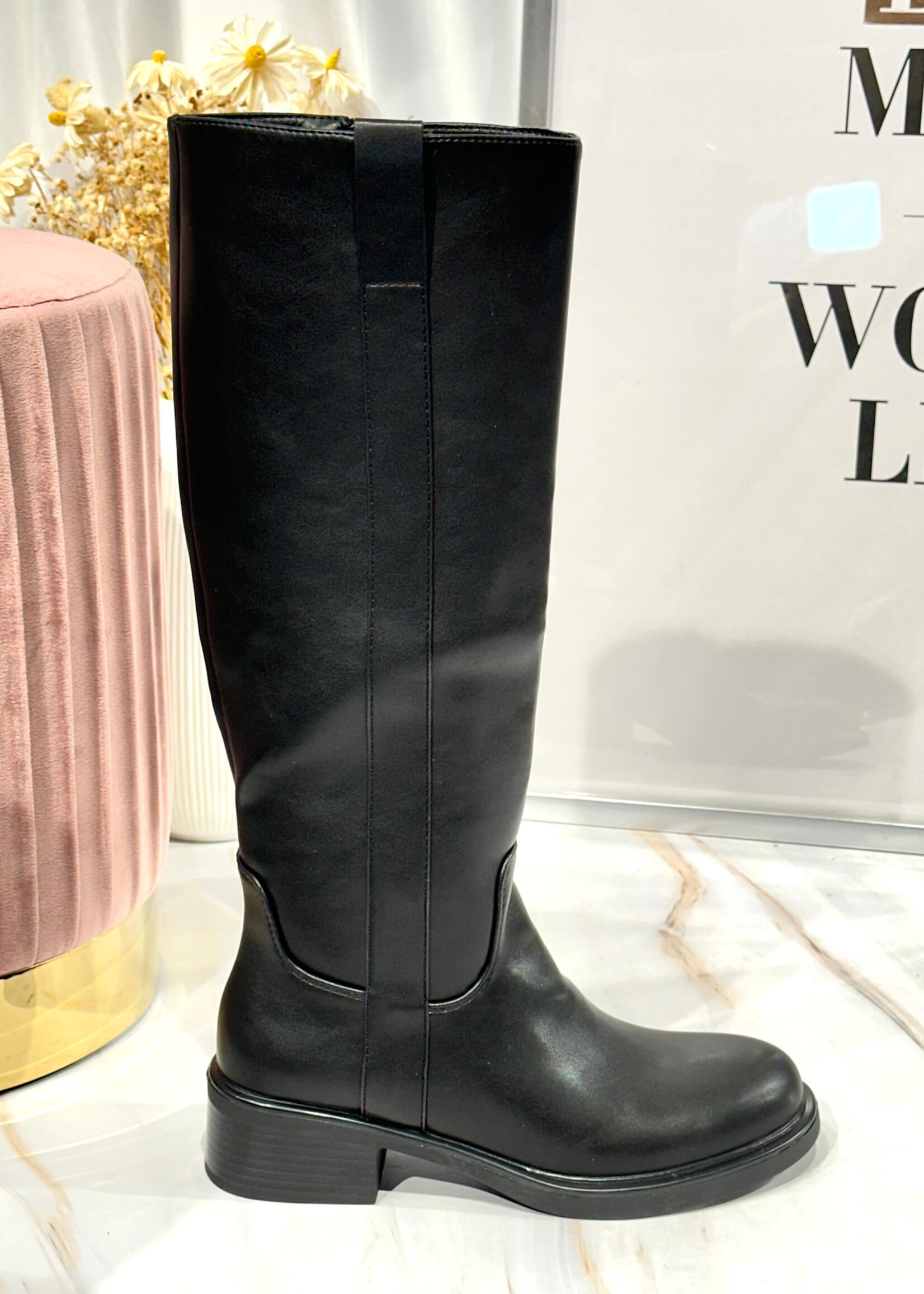 Flo Boutique Boots Serena Black