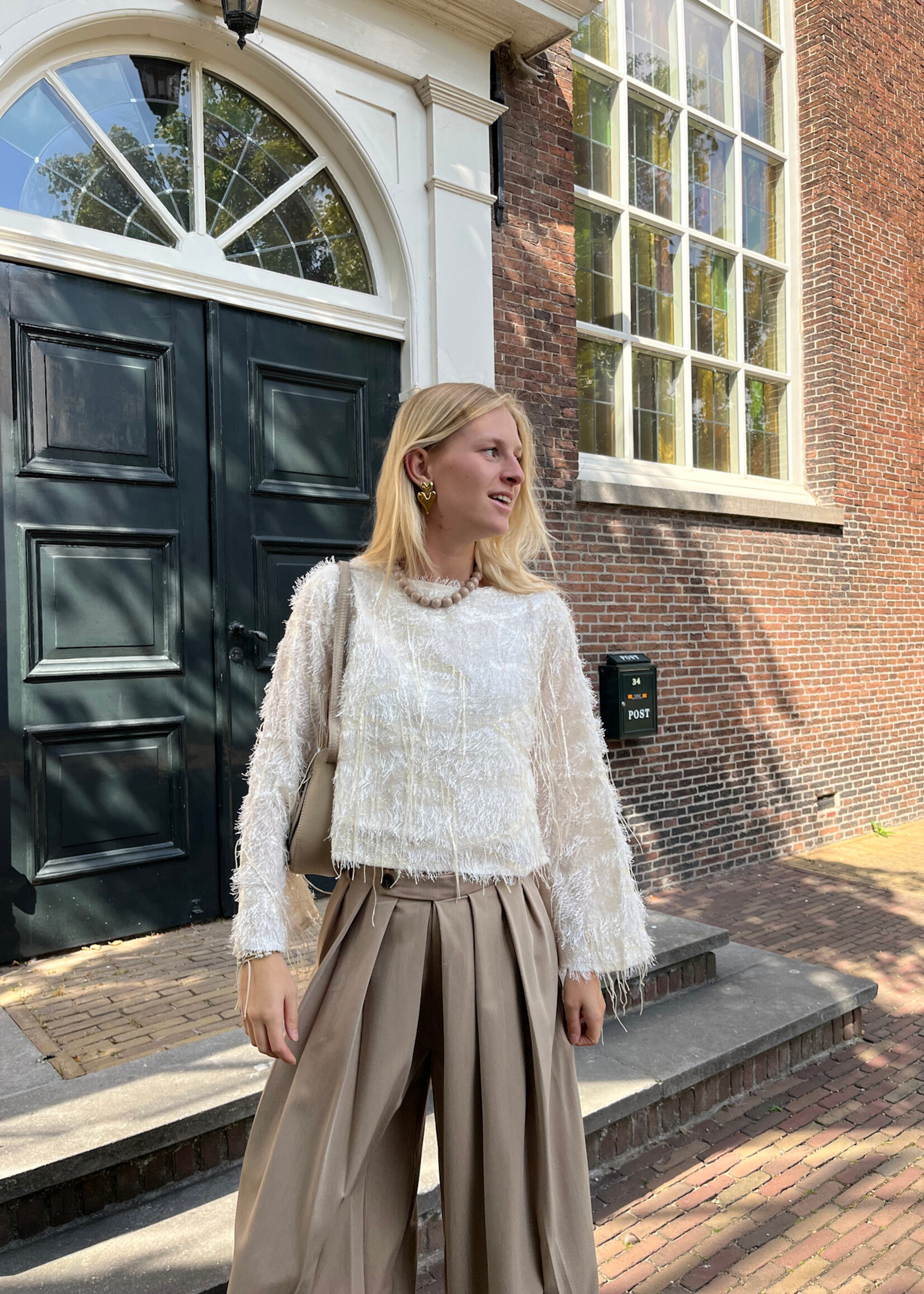 Flo Boutique Top Joy beige