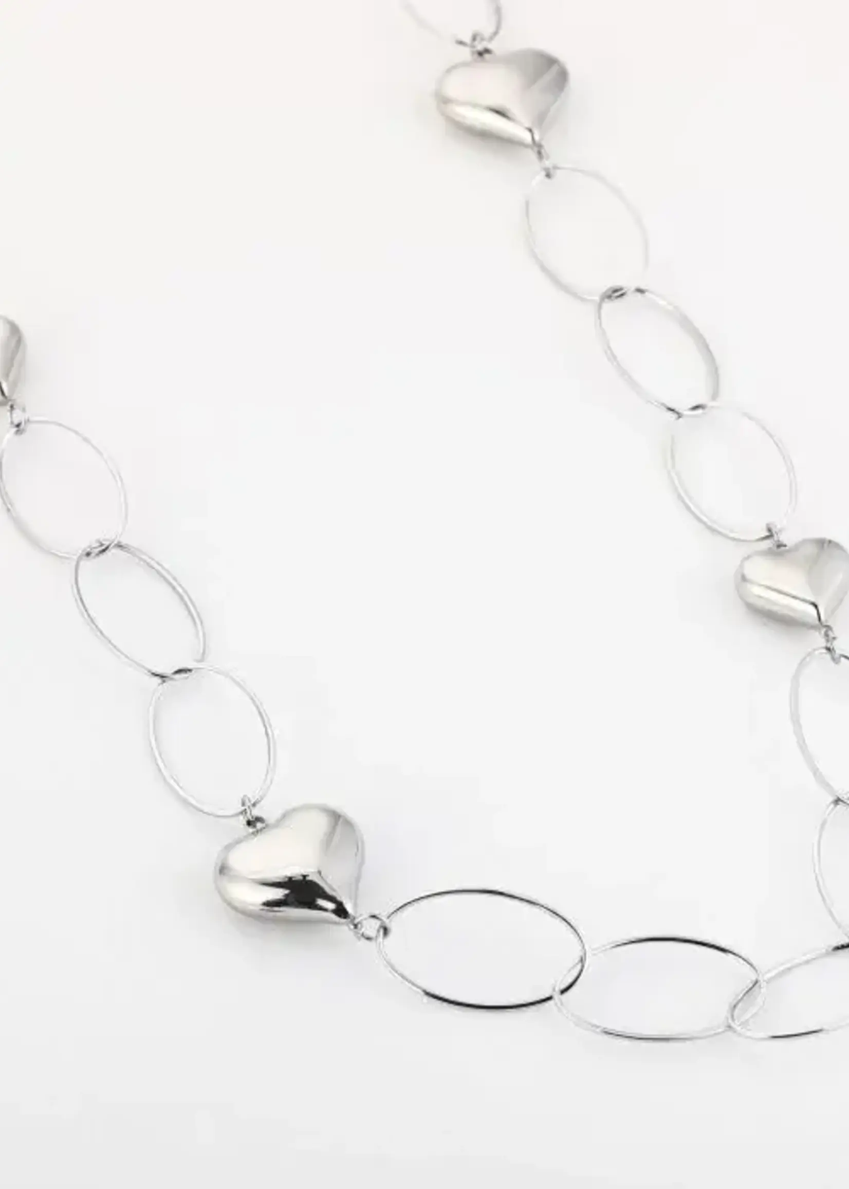 Flo Boutique Long Necklace Hearts Chain