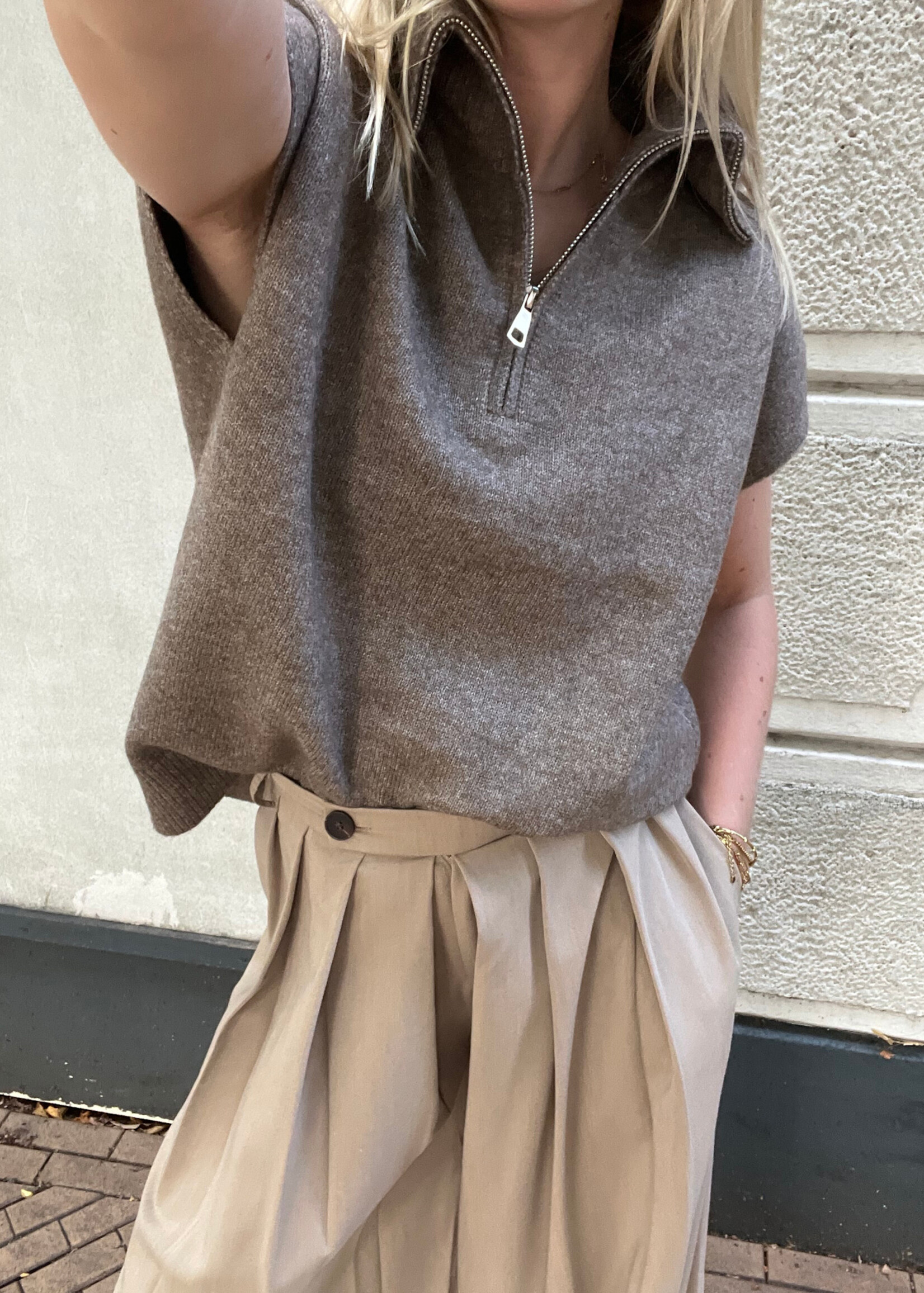 Flo Boutique Top Hanne Taupe