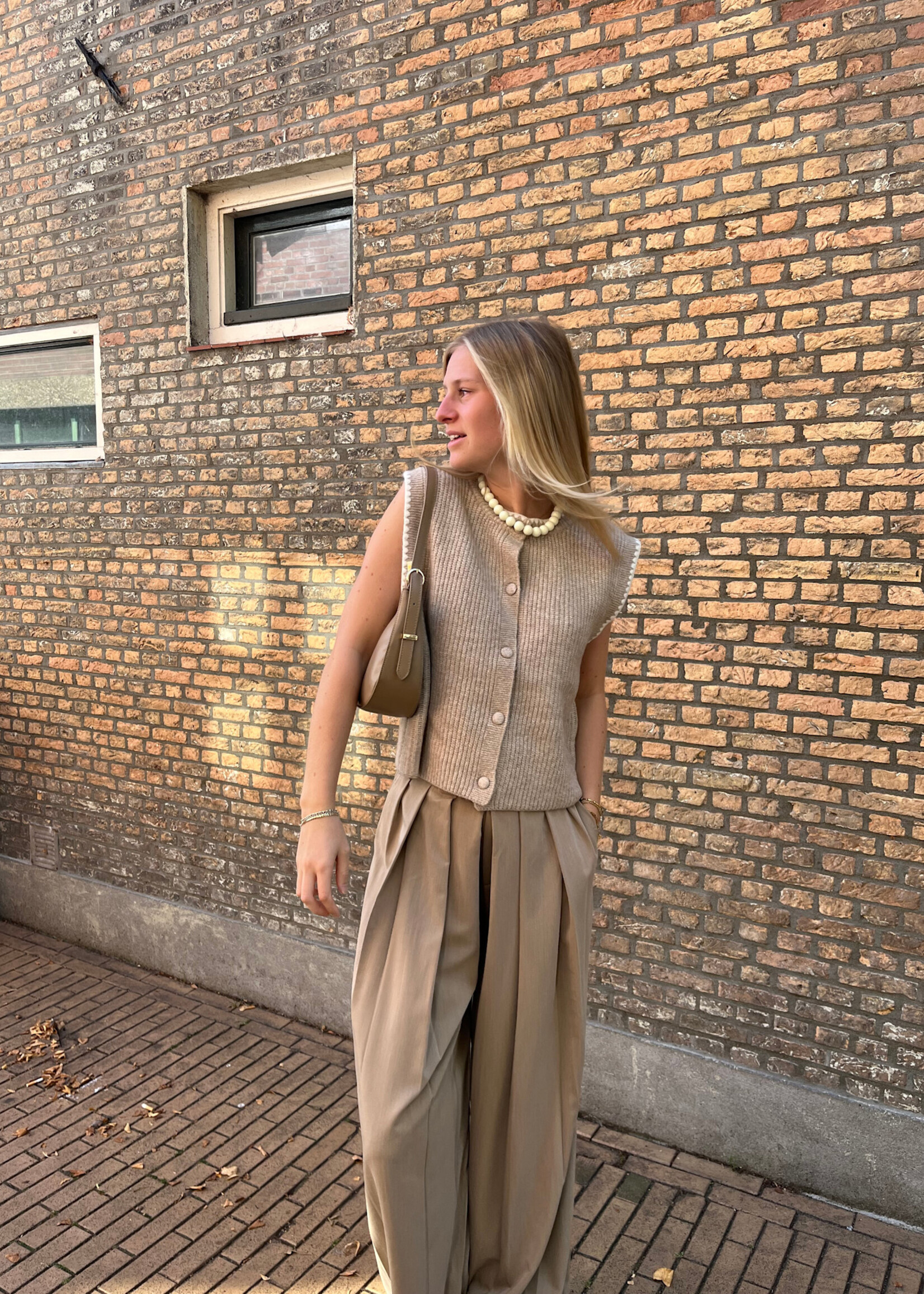 Flo Boutique Gilet Maan Beige