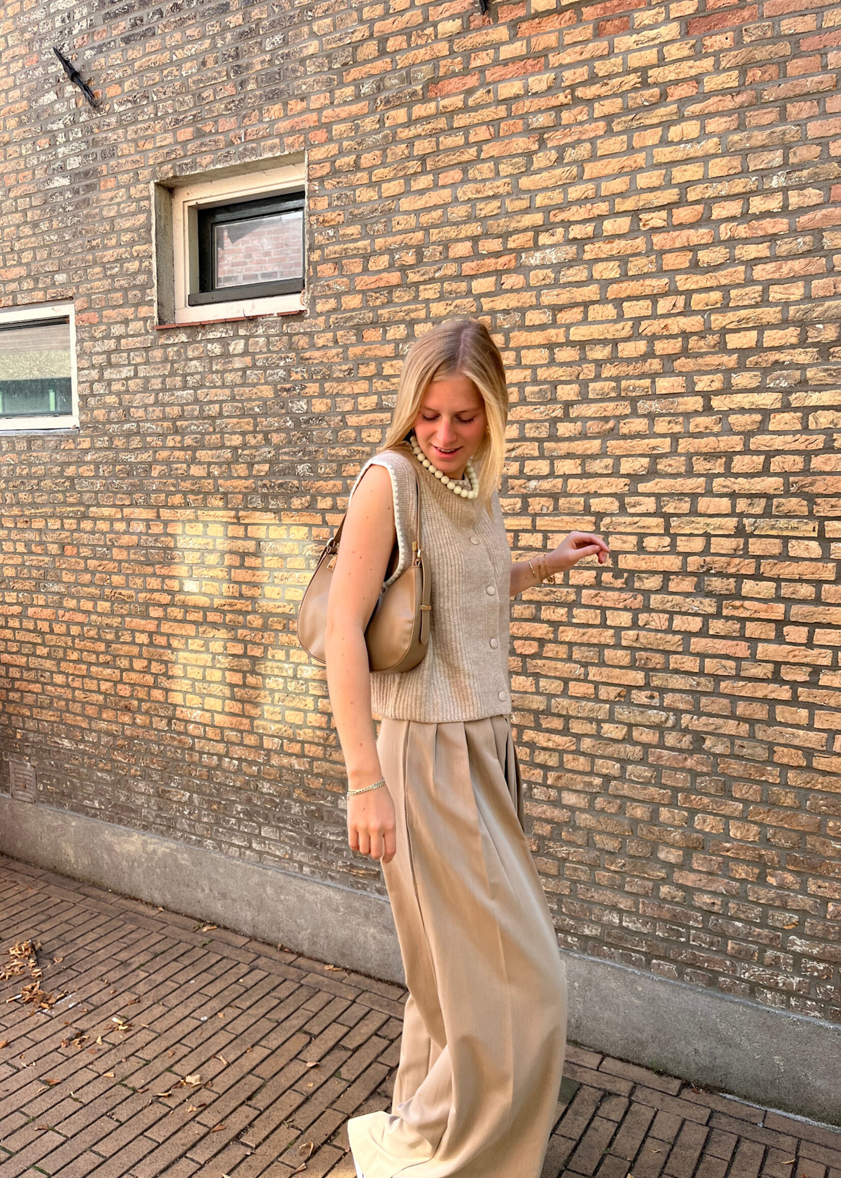 Flo Boutique Gilet Maan Beige