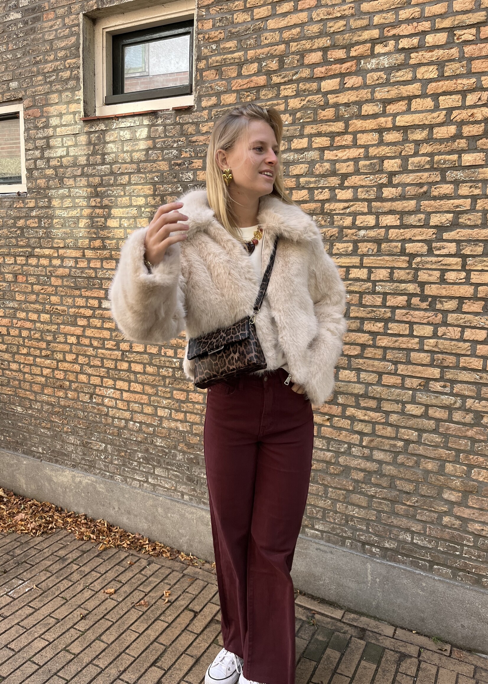 Flo Boutique Wide Leg Jeans Aya Burgundy