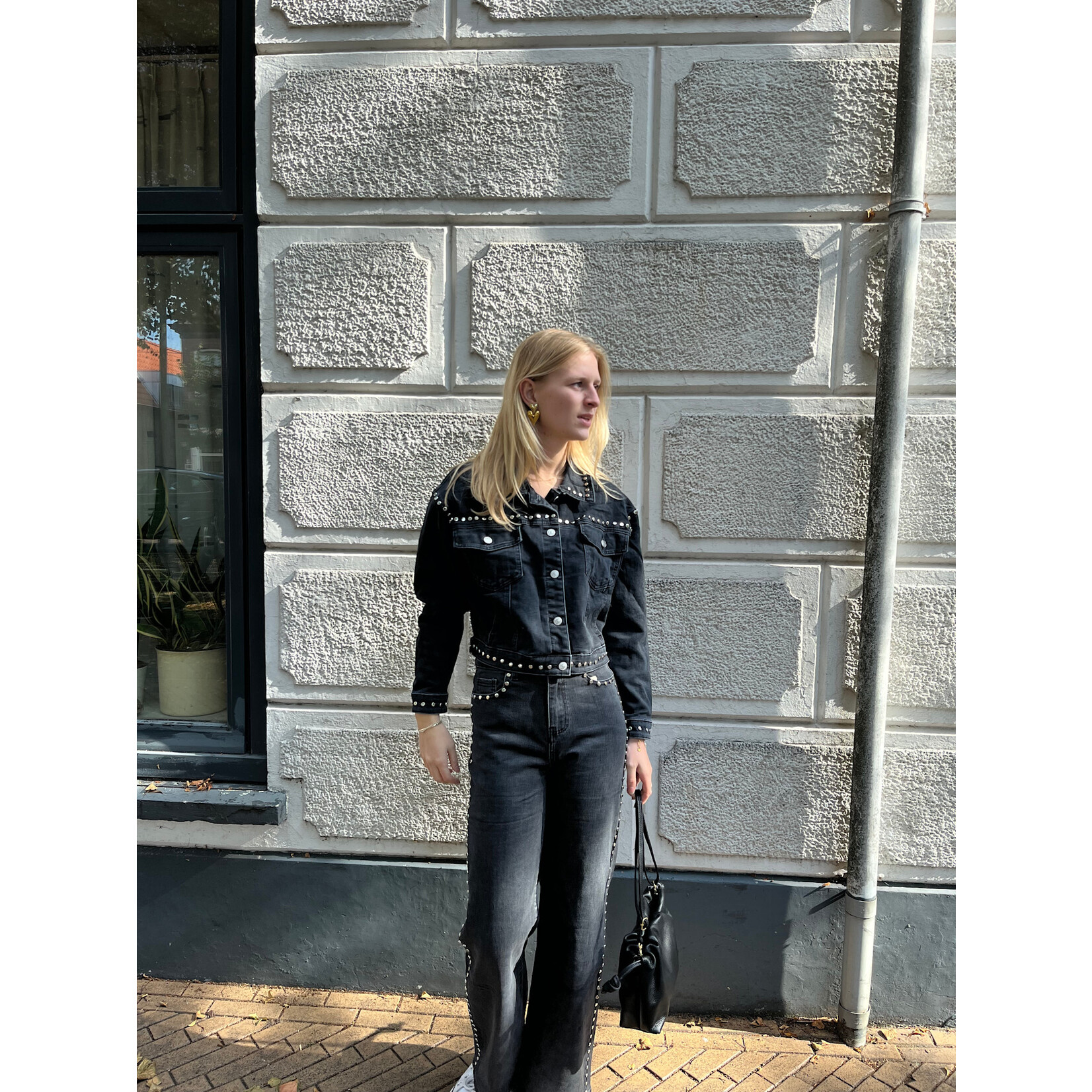 Flo Boutique Jasje Bodi Studs Black