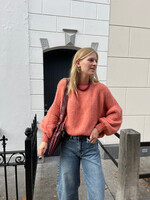 Flo Boutique Cosy trui Diede Zalm