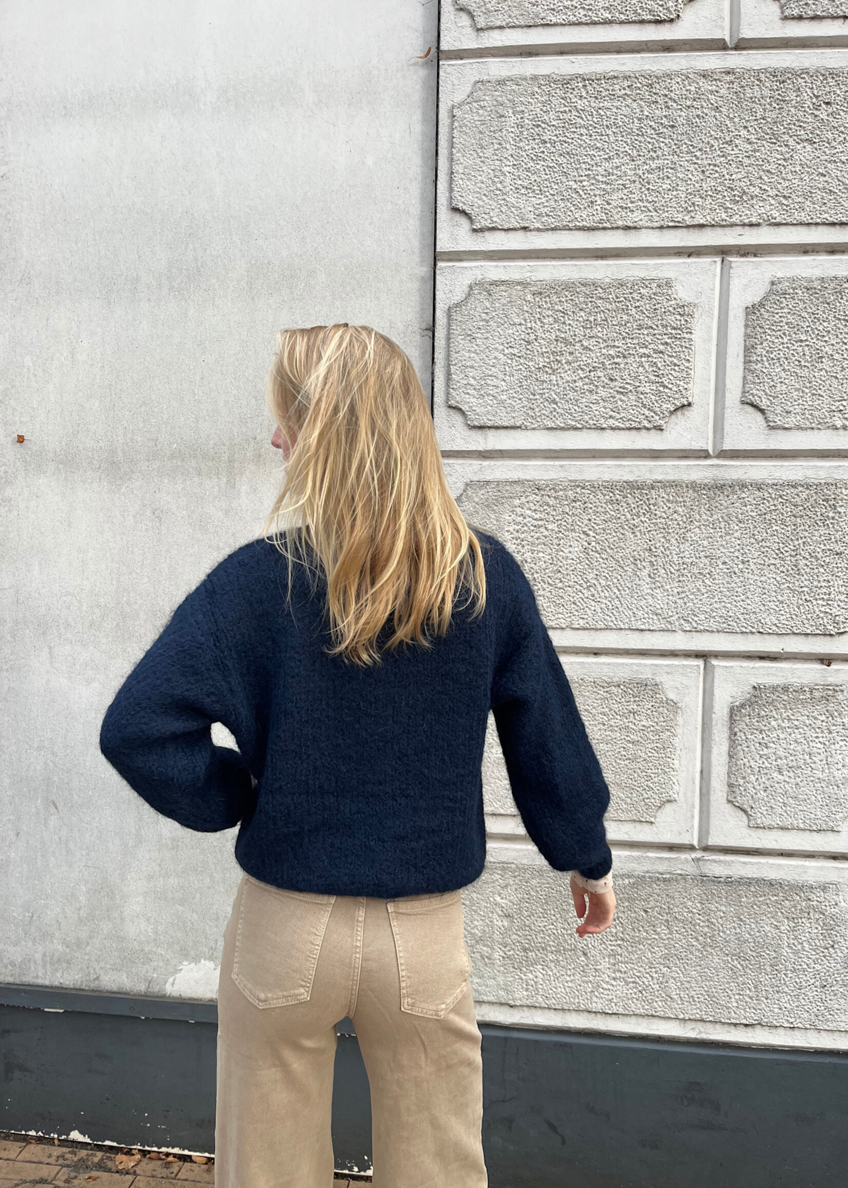 Flo Boutique Trui Brooklynn Blue