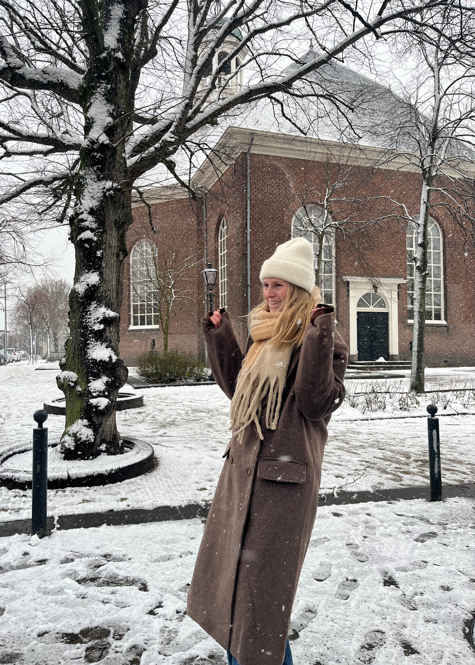 Flo Boutique Jas Ginger Taupe