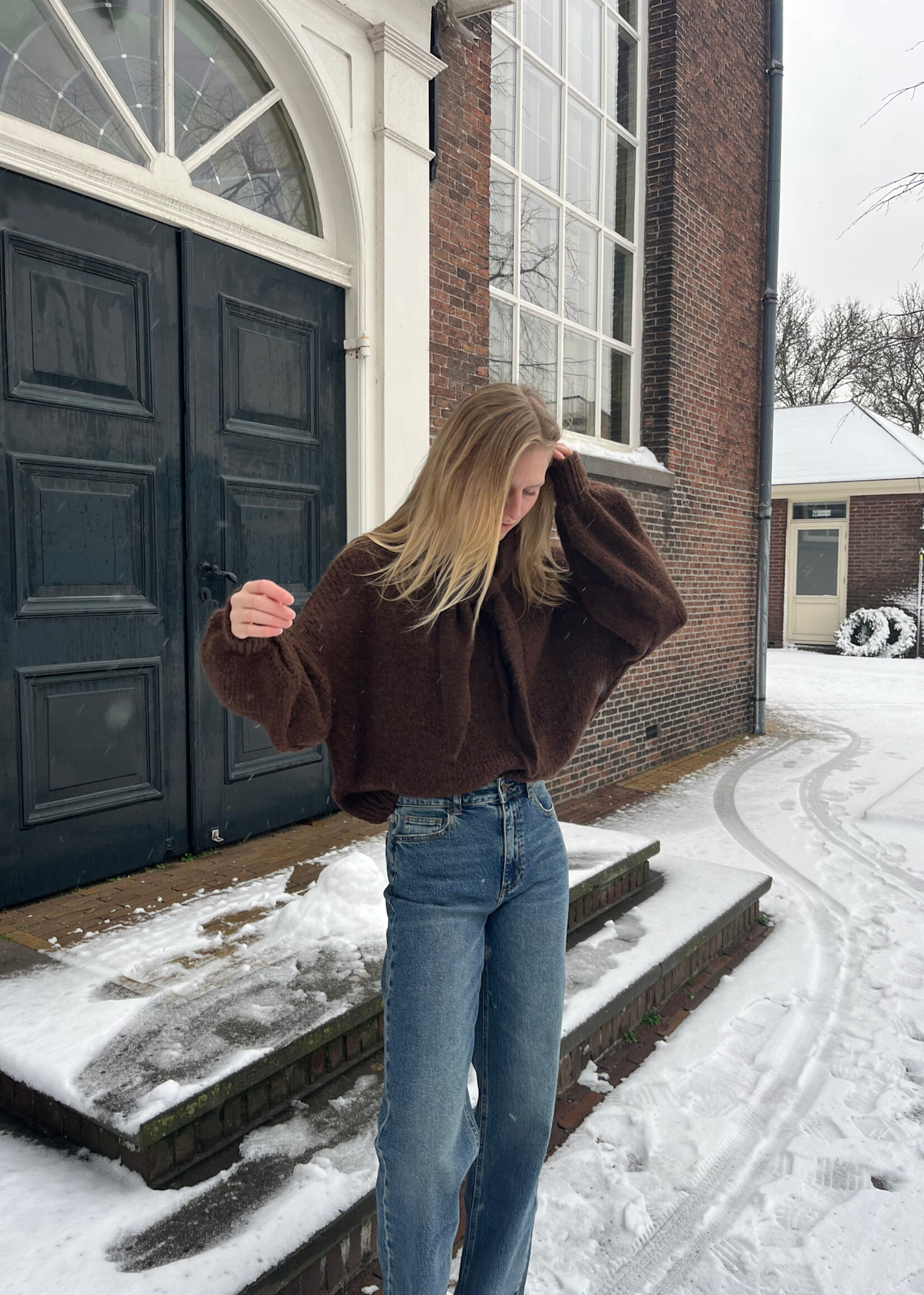 Flo Boutique Cosy trui Diede Dark Brown