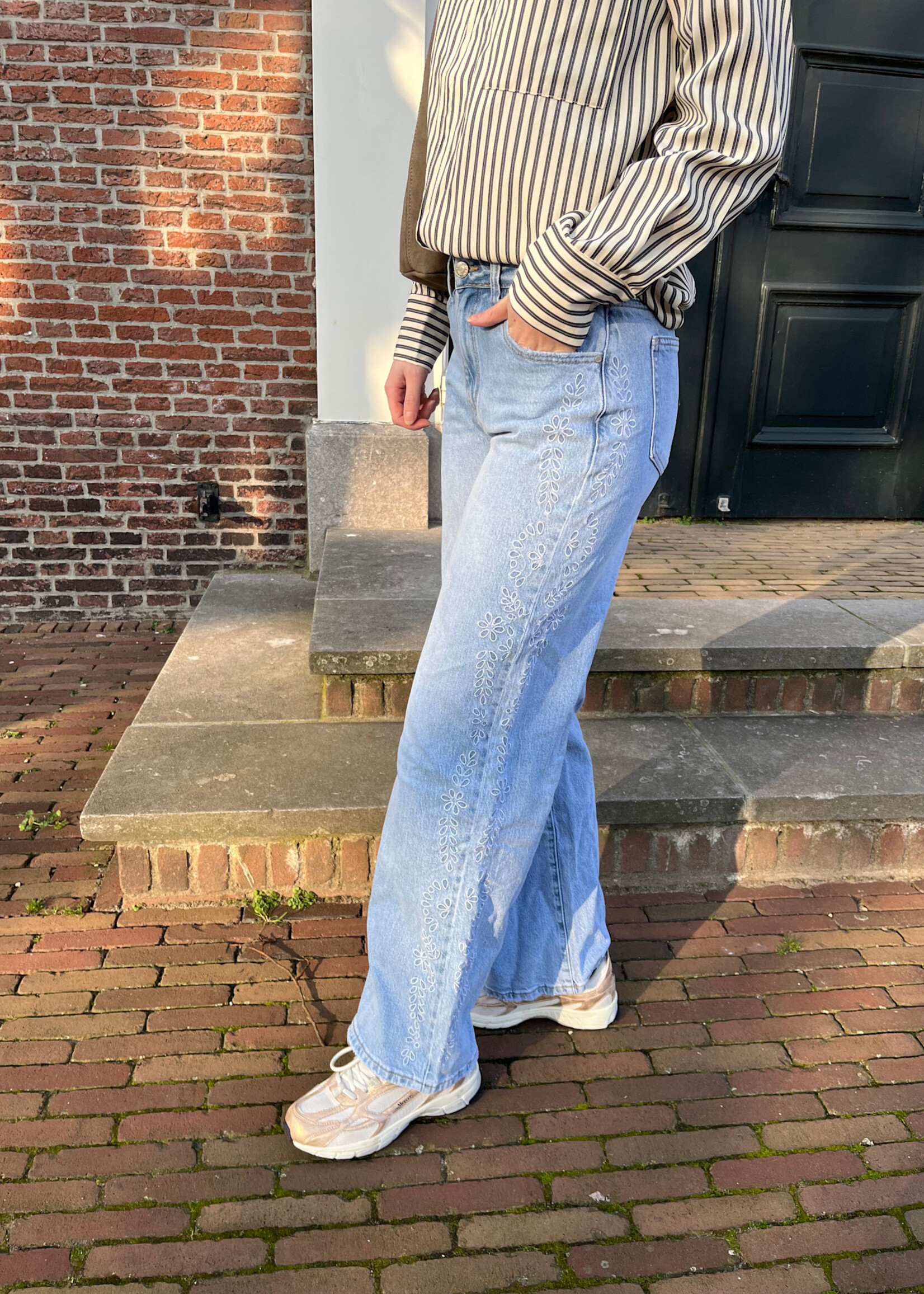 Flo Boutique Straight Leg Jeans Fleur Blue