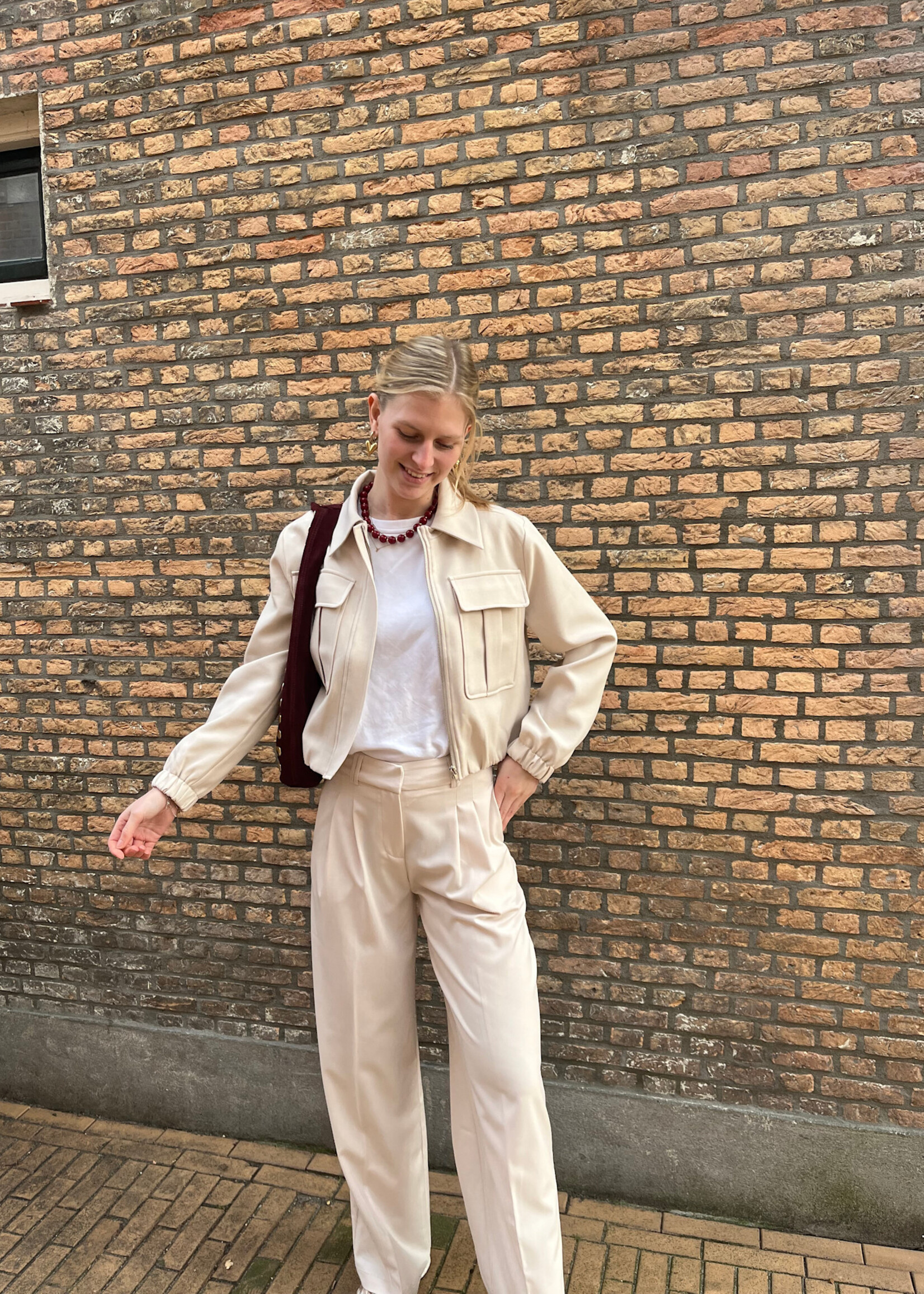 Flo Boutique Jasje Veerle Beige