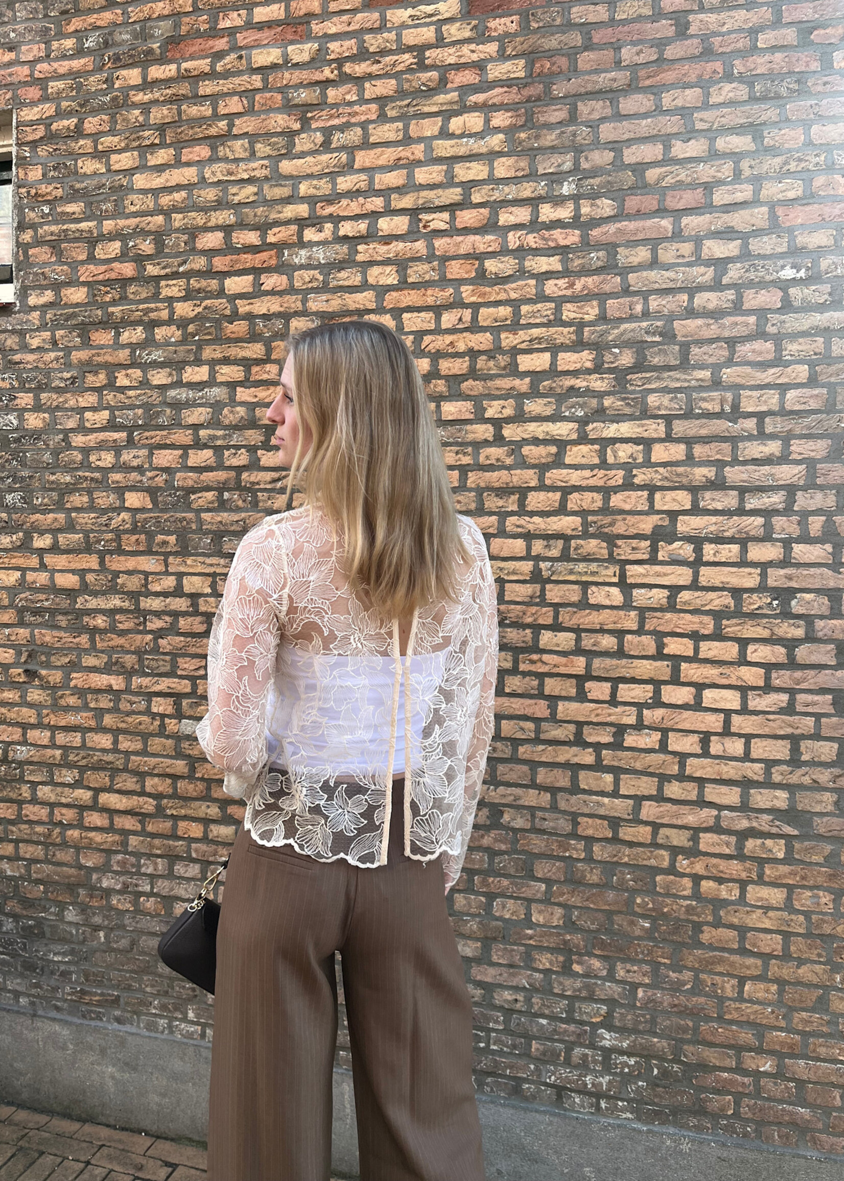 Flo Boutique Top Lexy Beige