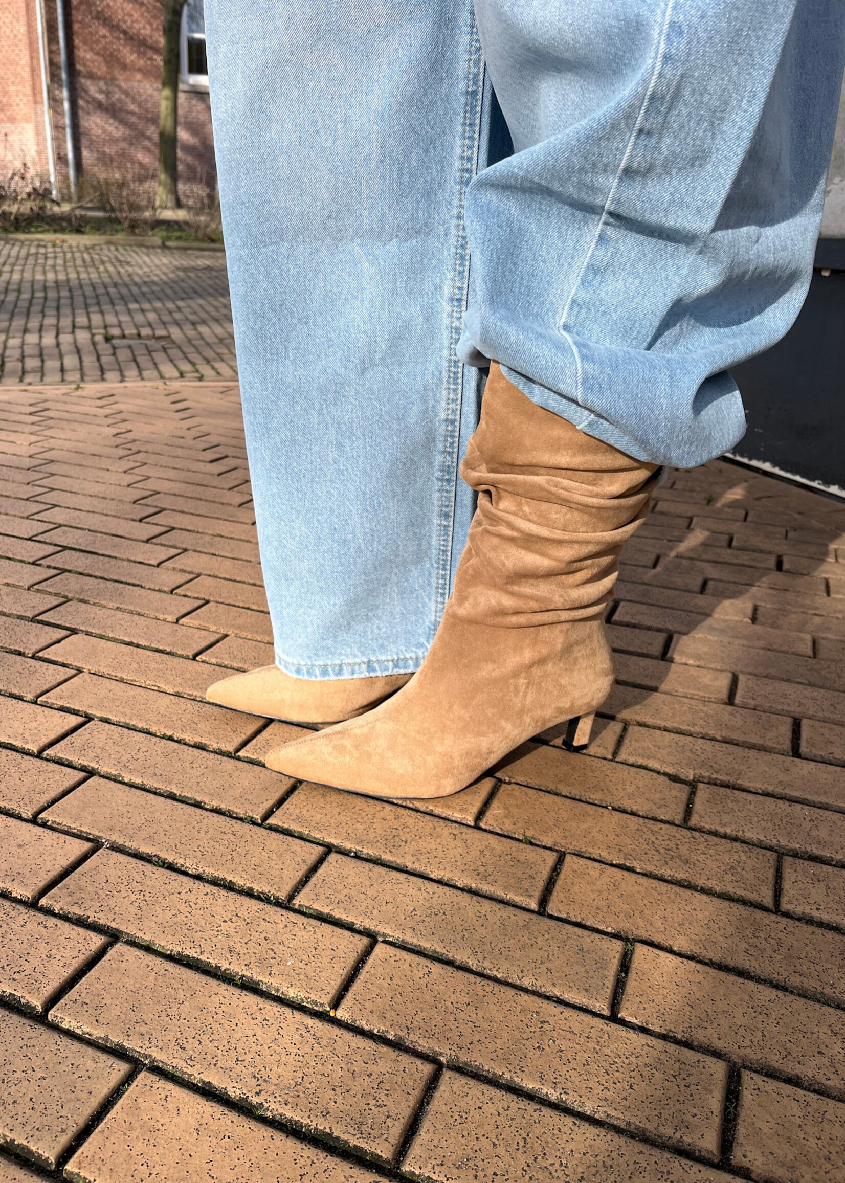 Flo Boutique Boots Sara Taupe