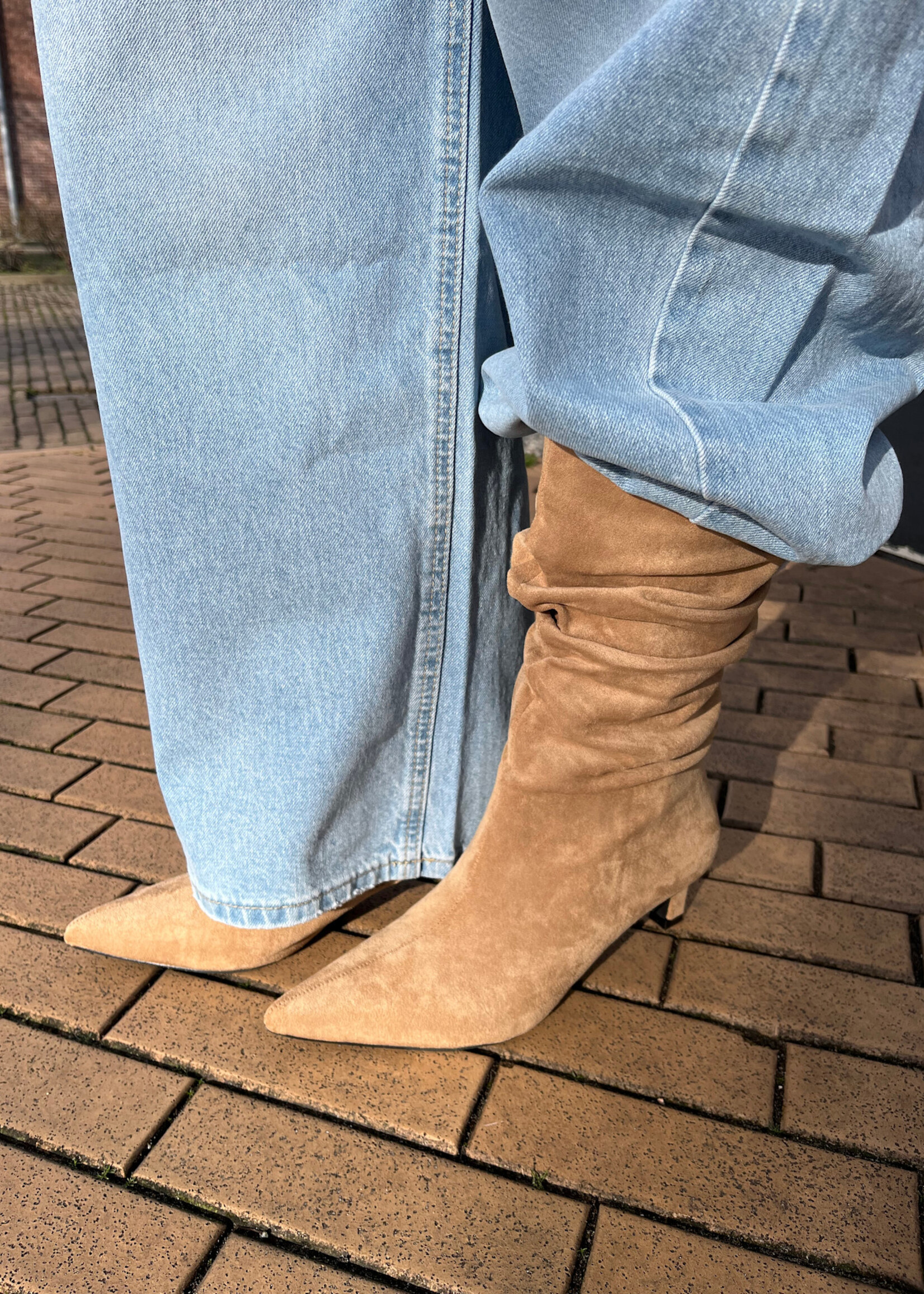 Flo Boutique Boots Sara Taupe