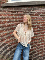 Flo Boutique Top Maan Beige