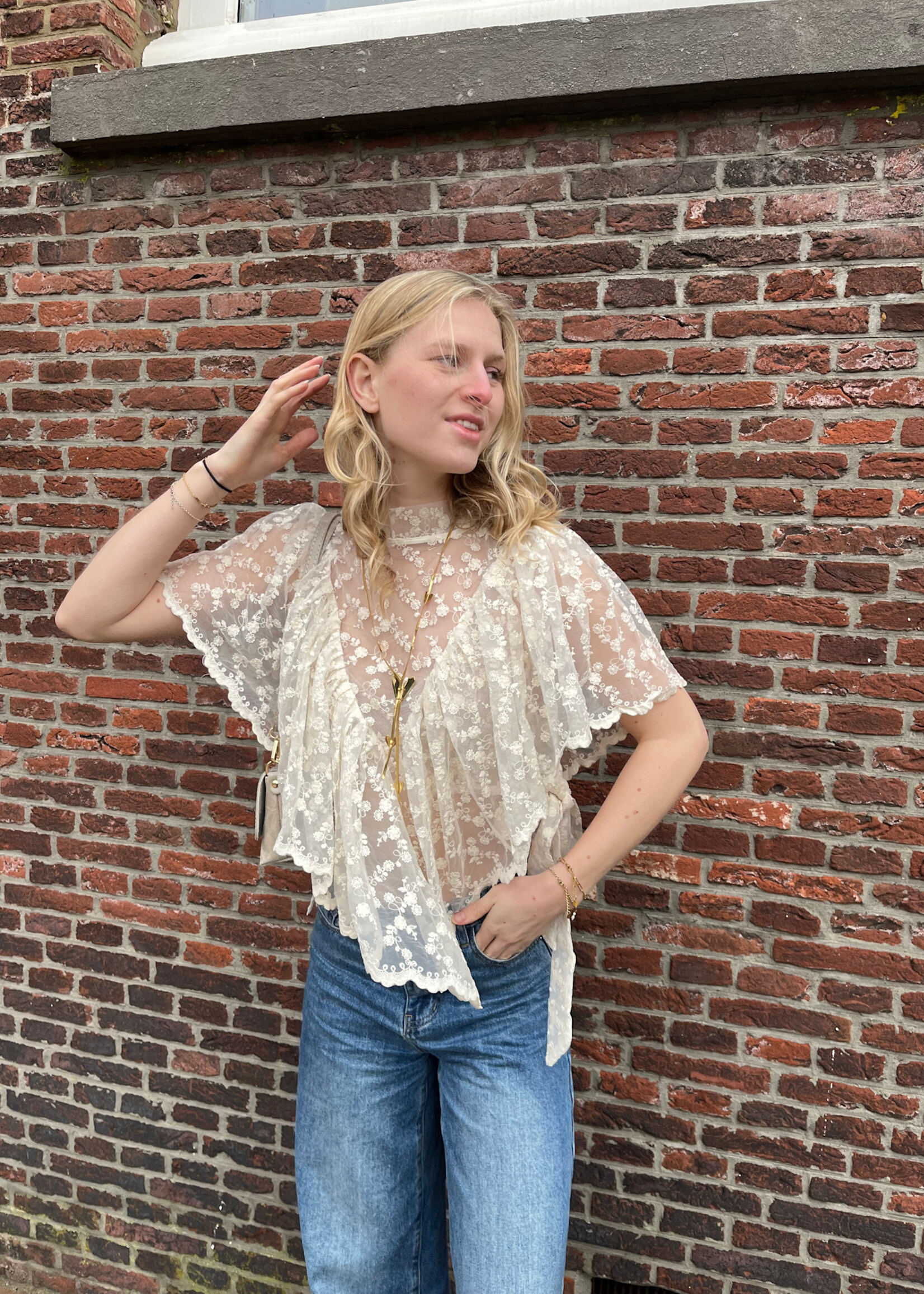 Flo Boutique Top Maan Beige