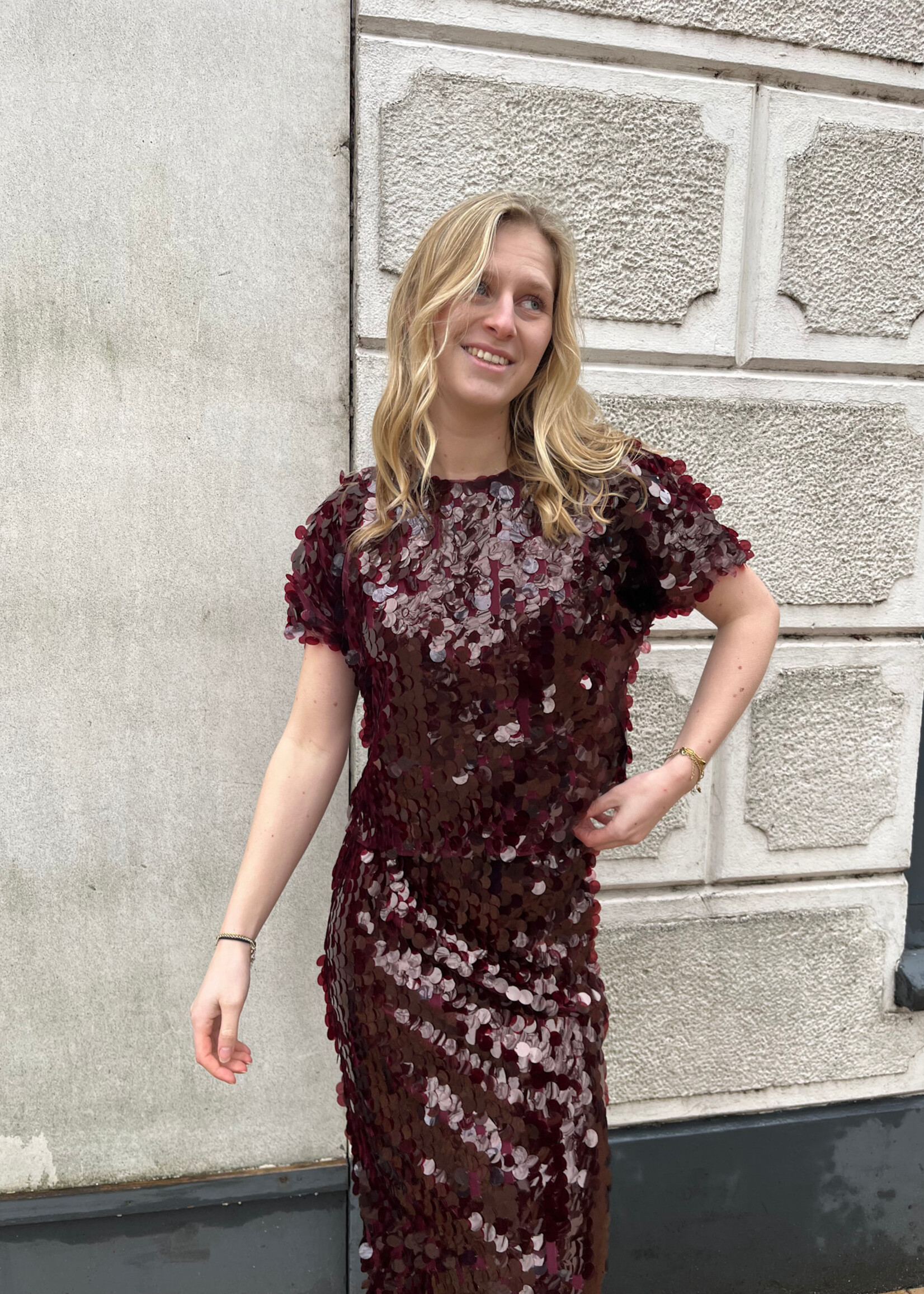 Flo Boutique Sequin Top Mae Bordeaux