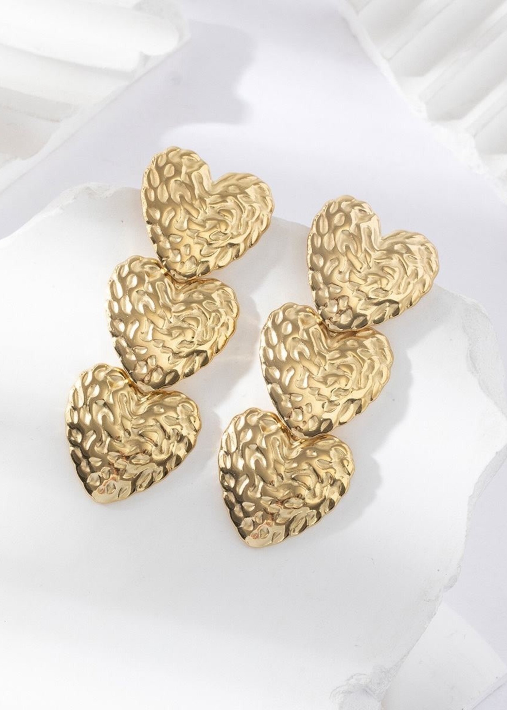 Flo Boutique Oorbellen Triple Hearts