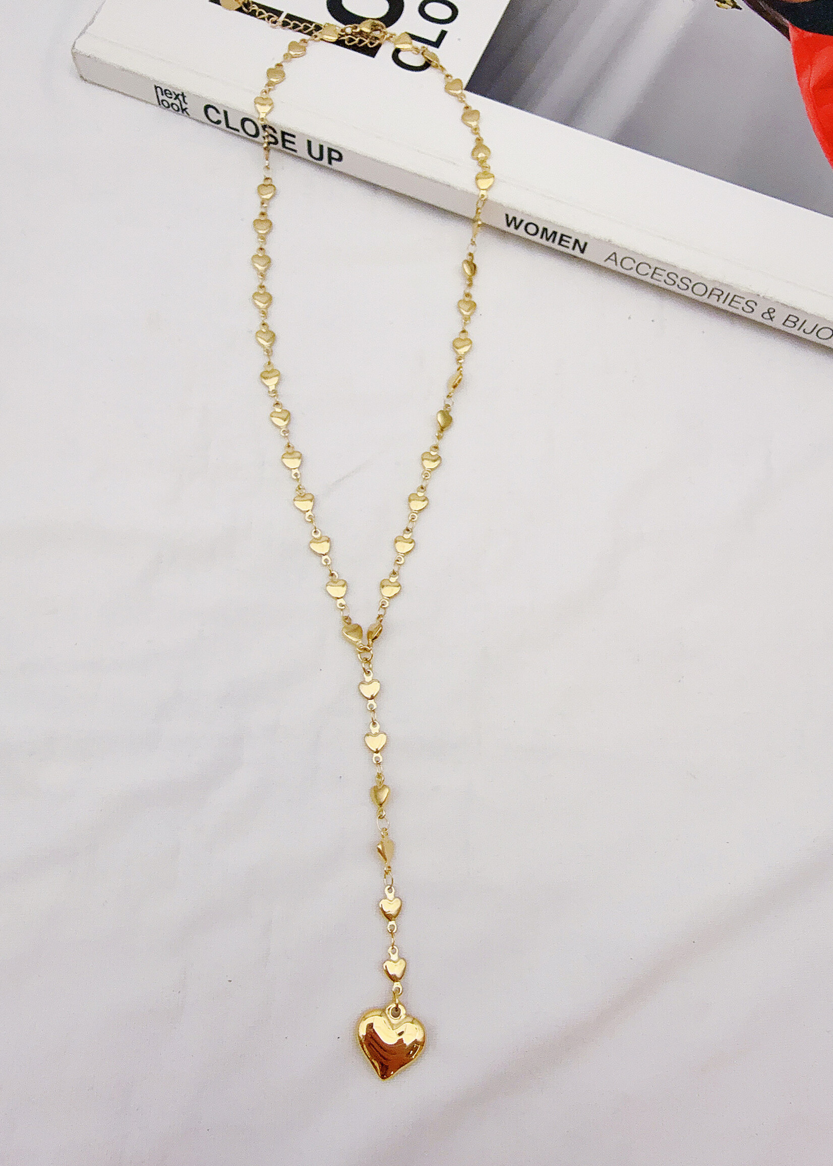 Flo Boutique Long Necklace Lots of Love