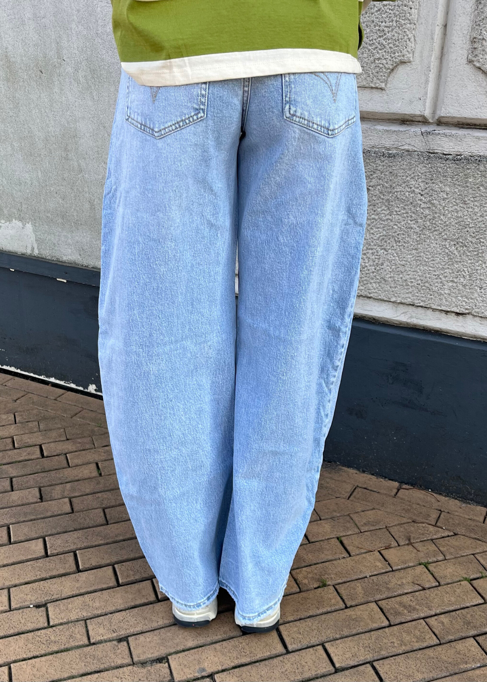 Flo Boutique Balloon Jeans Marlin Light Blue