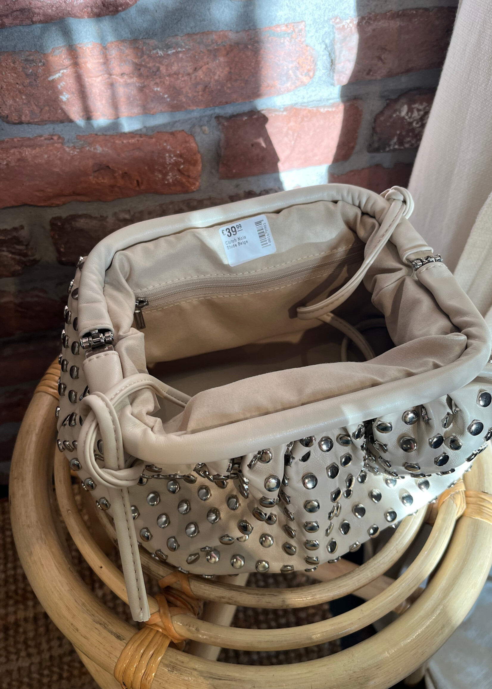 Flo Boutique Clutch Nola Studs Beige