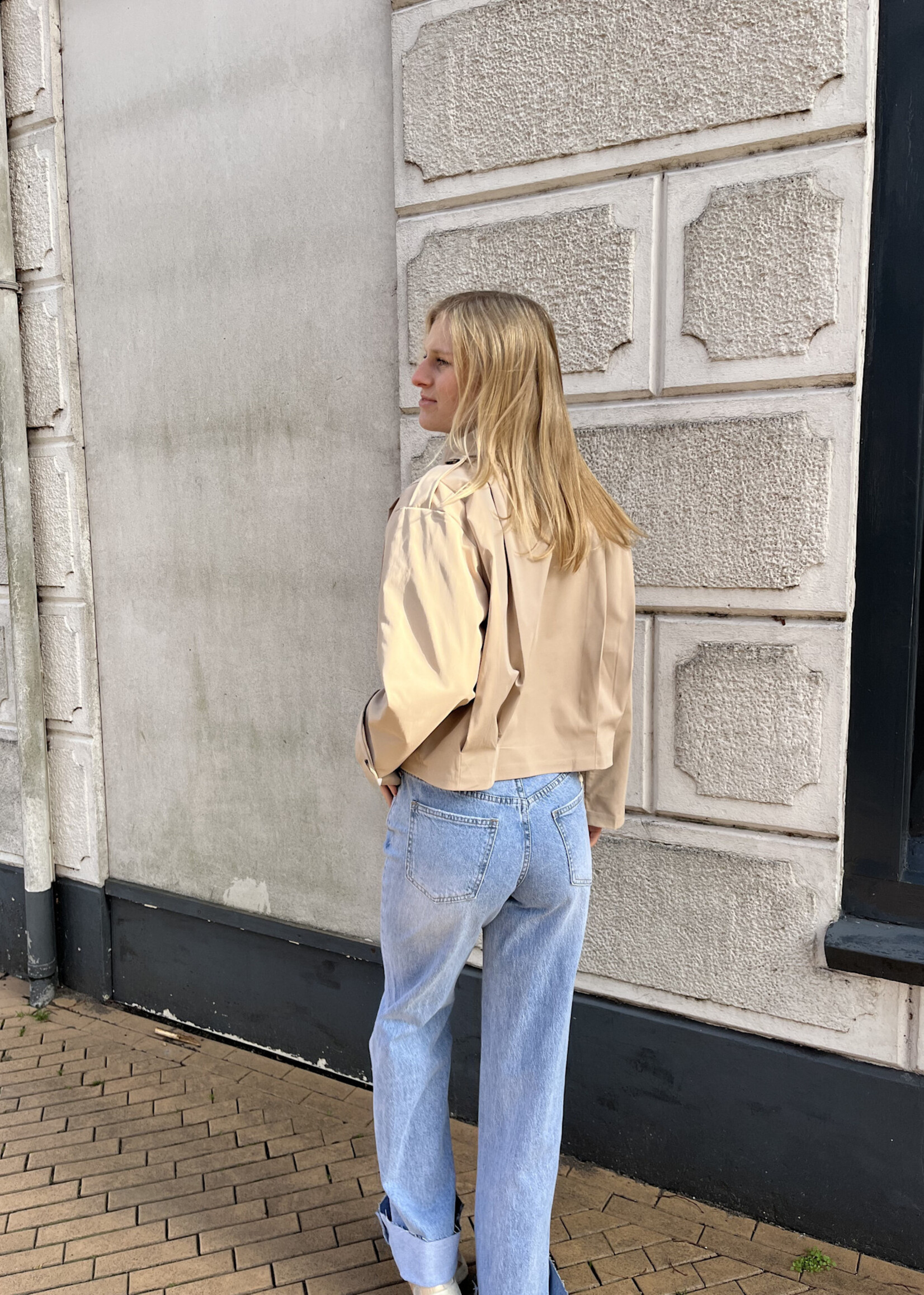 Flo Boutique Jasje Linde Beige