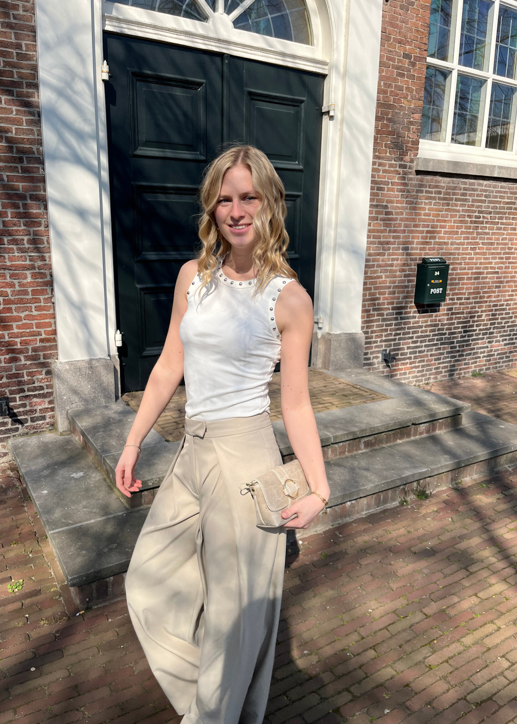 Flo Boutique Top Studs Jenna White