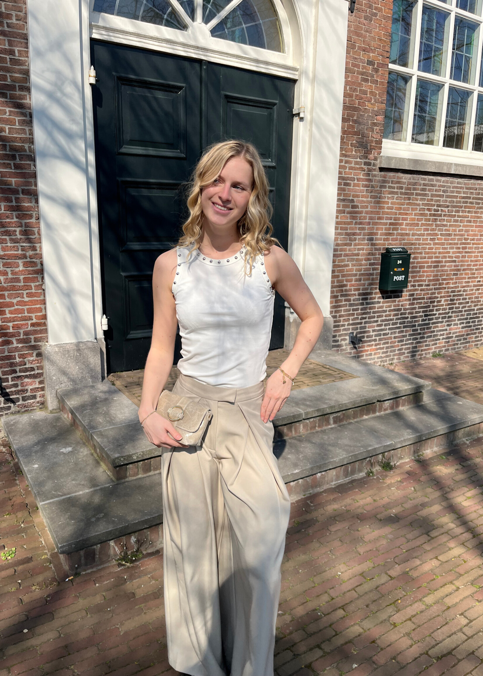 Flo Boutique Top Studs Jenna White