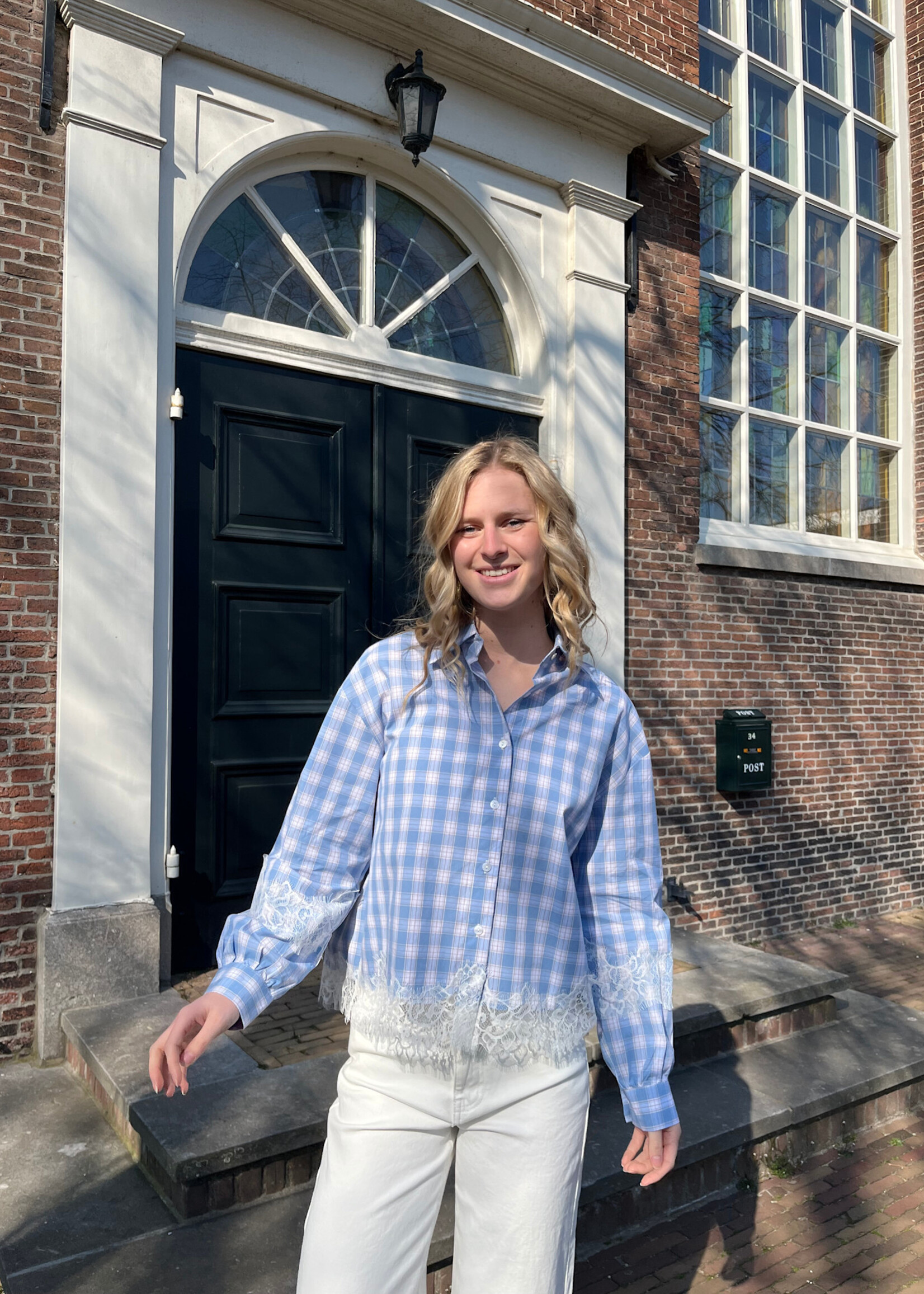 Flo Boutique Blouse Elena Blue Lace