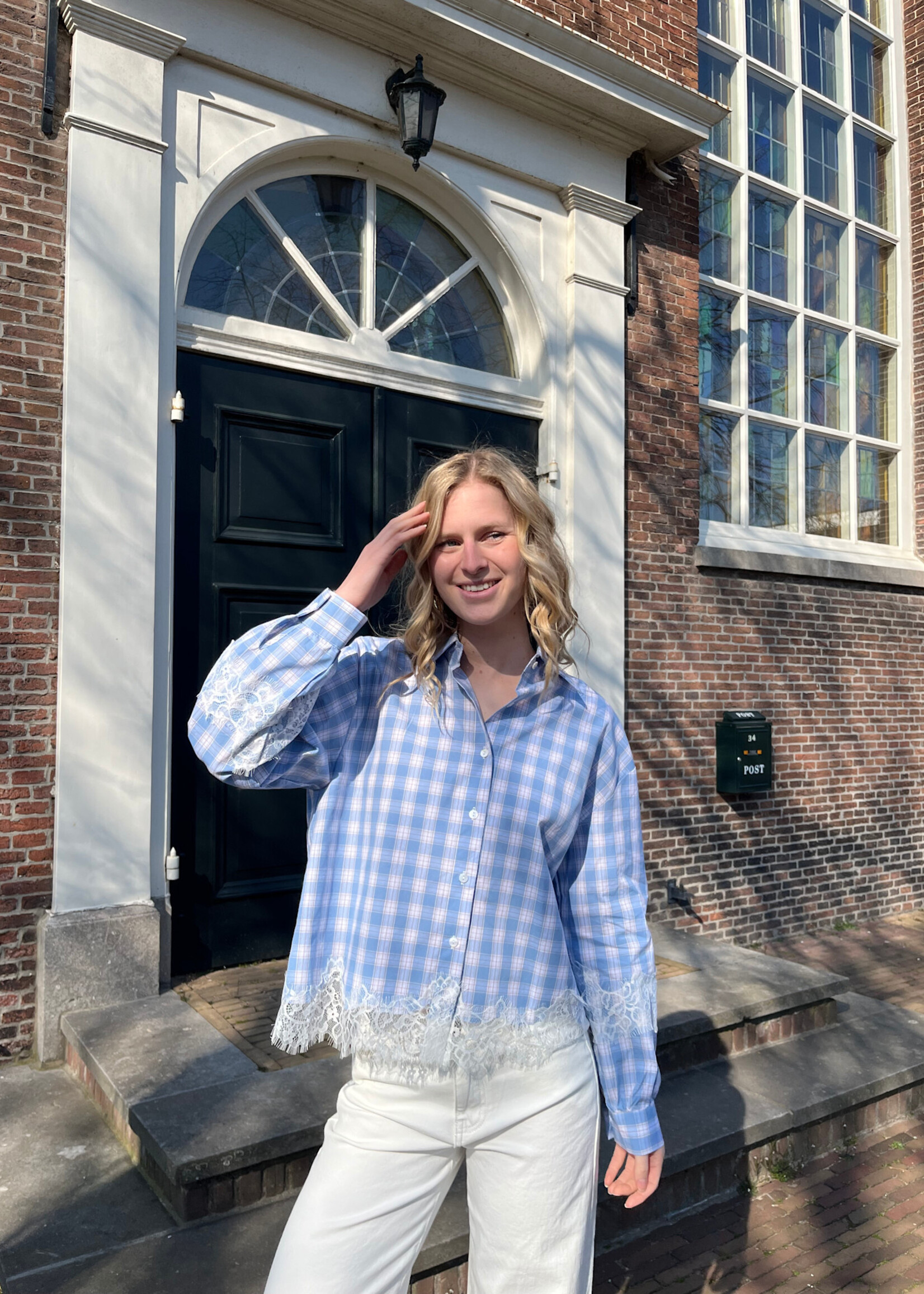 Flo Boutique Blouse Elena Blue Lace