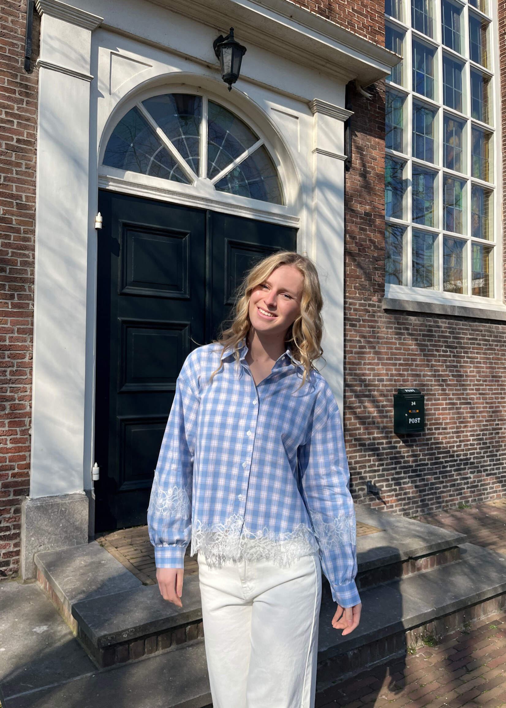 Flo Boutique Blouse Elena Blue Lace