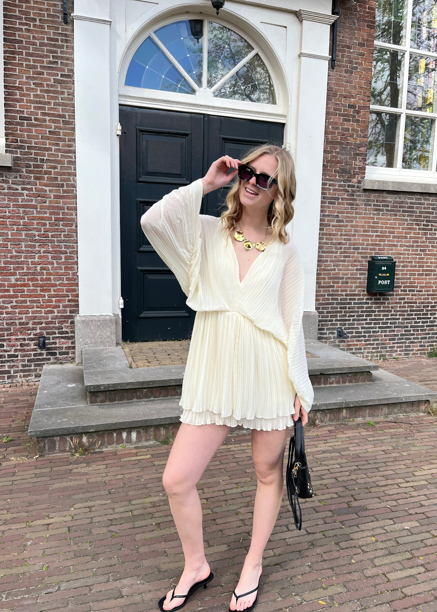 Flo Boutique Jurk Tinfa Butter Yellow