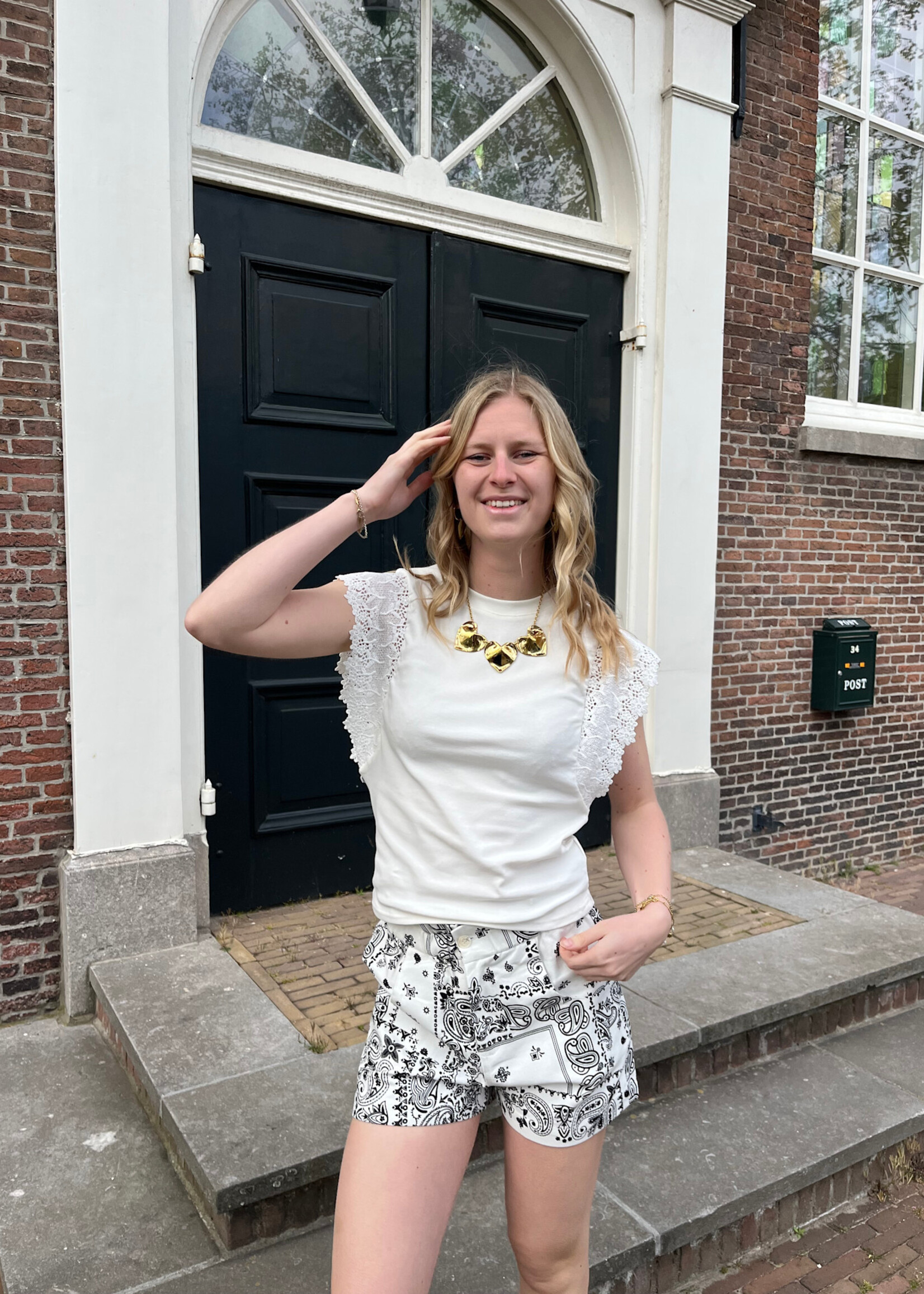 Flo Boutique Top Gabby White