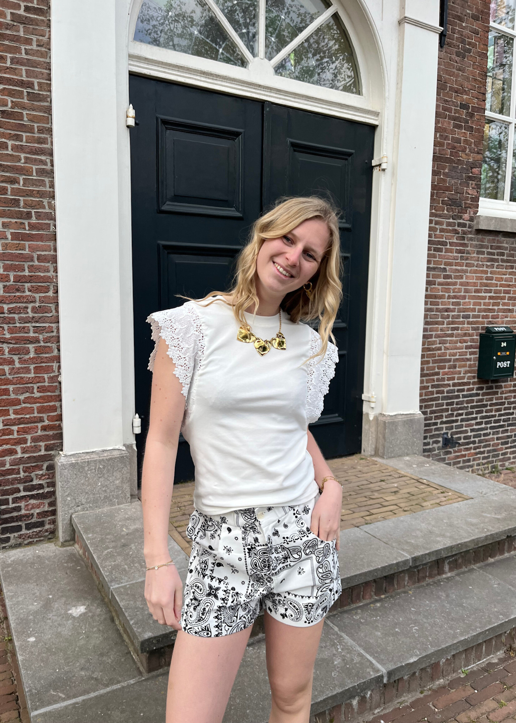 Flo Boutique Top Gabby White