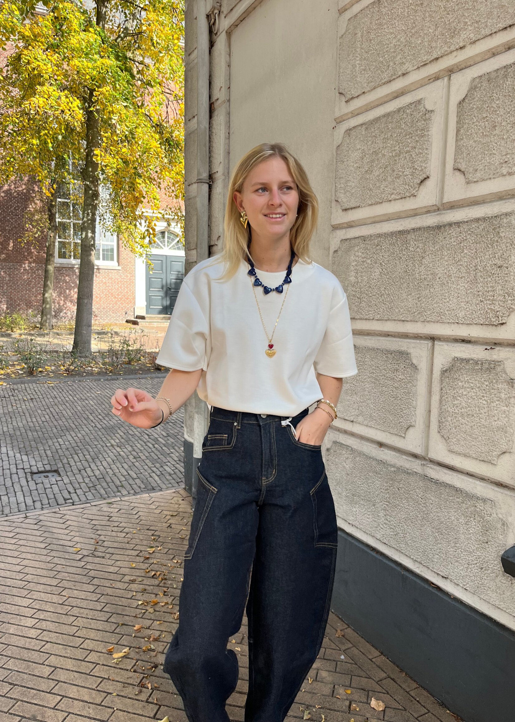 Flo Boutique Basic Top Fiene White