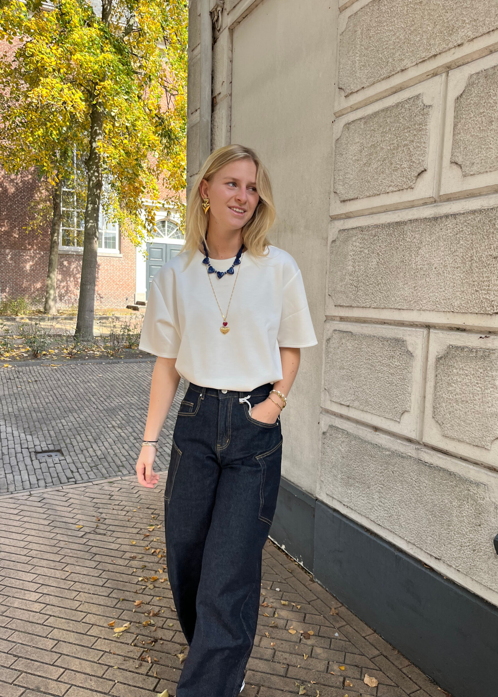 Flo Boutique Basic Top Fiene White