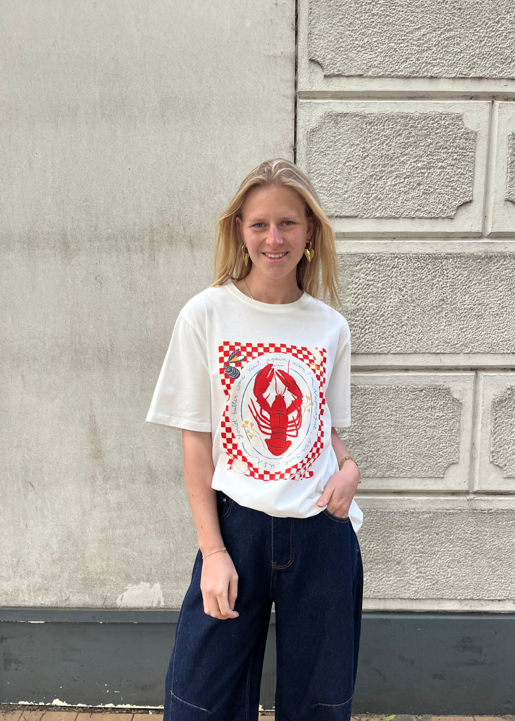 Flo Boutique Tee Lobster