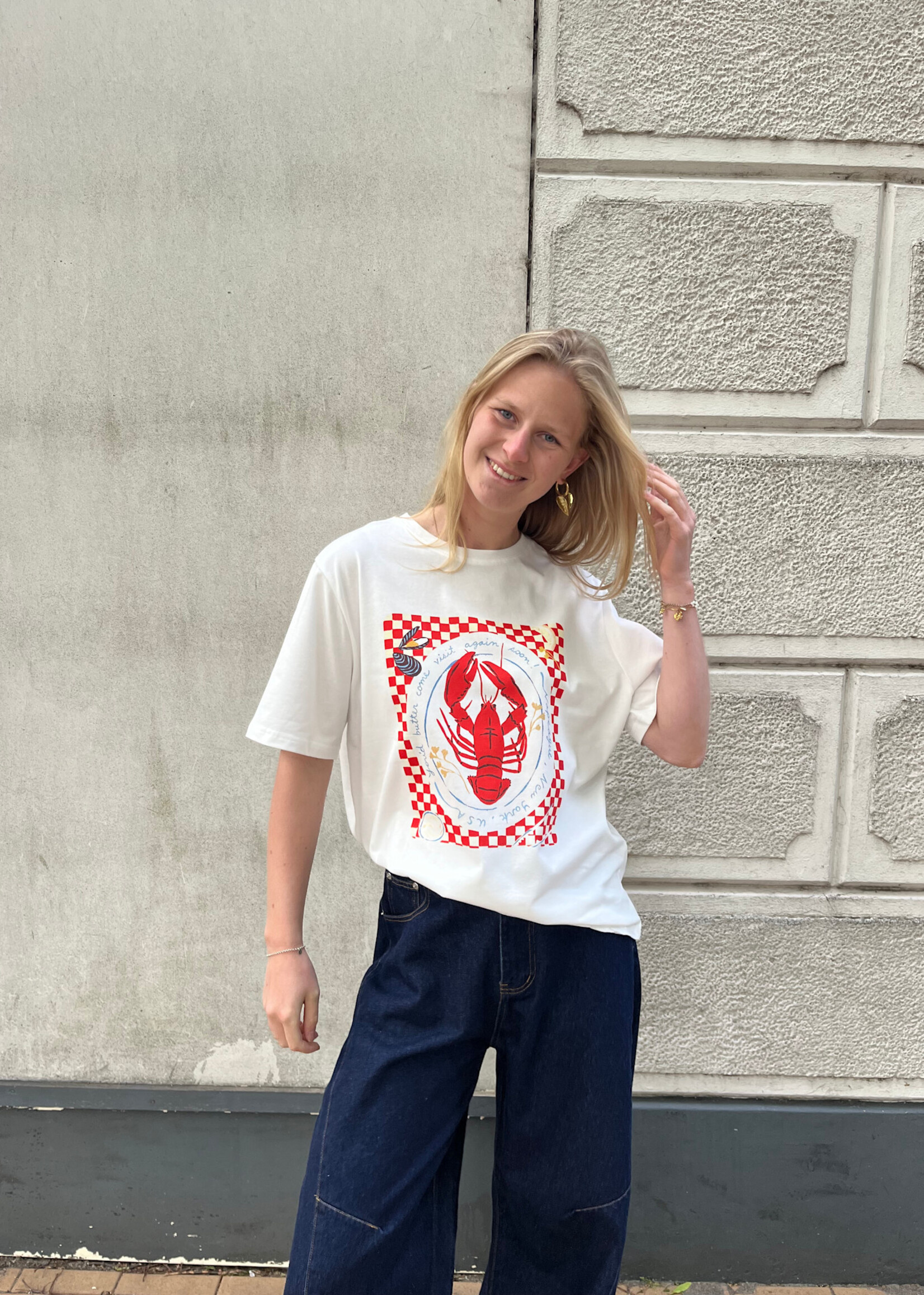 Flo Boutique Tee Lobster