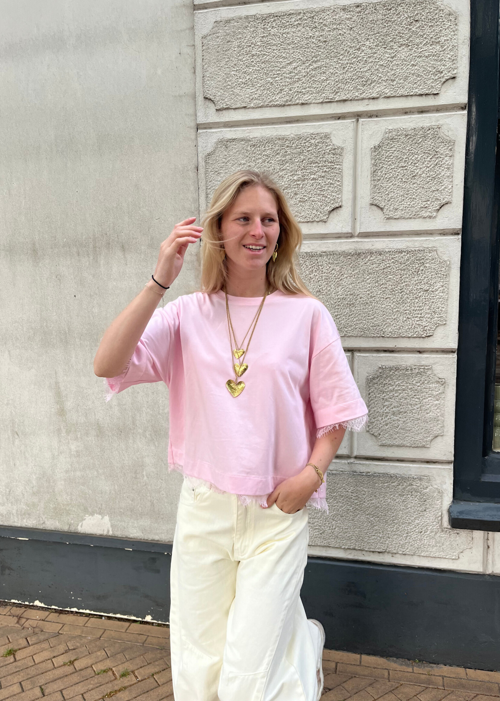 Flo Boutique Lace T-shirt Keet Pink